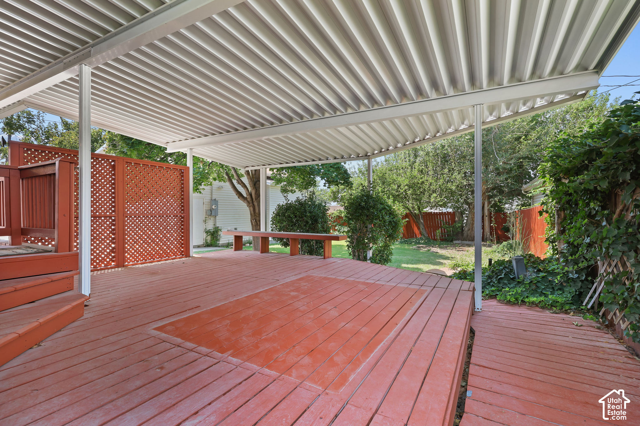 property viewer photo 36