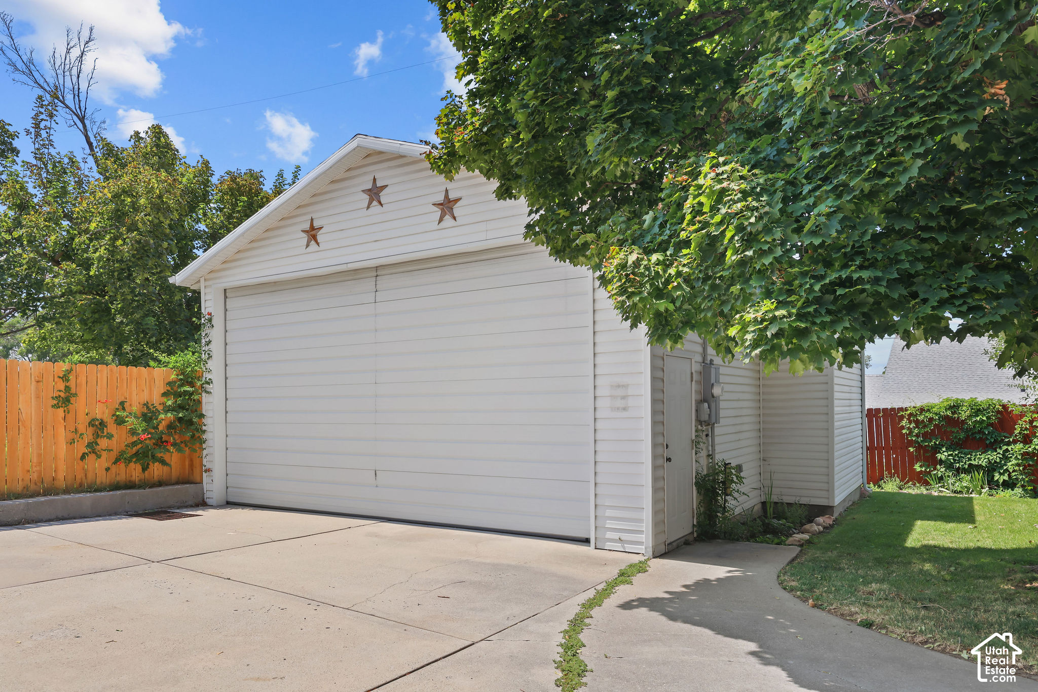property viewer photo 39