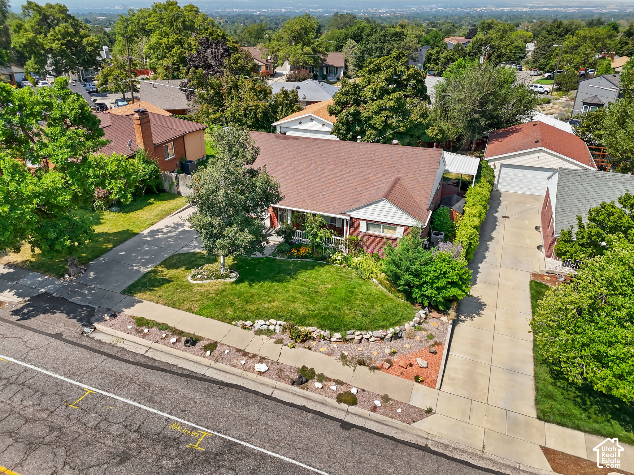 property viewer photo 43