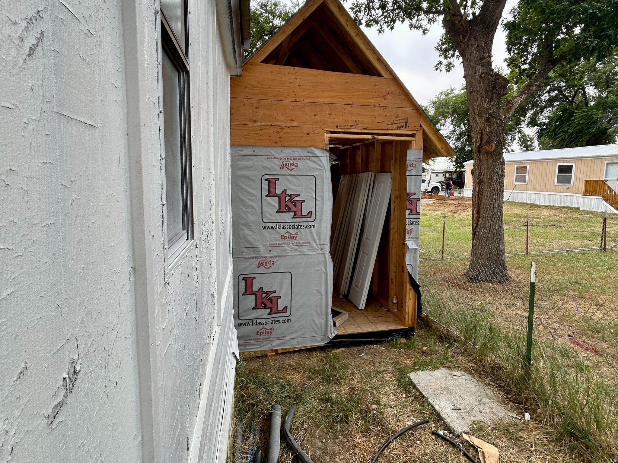 main property photo 19