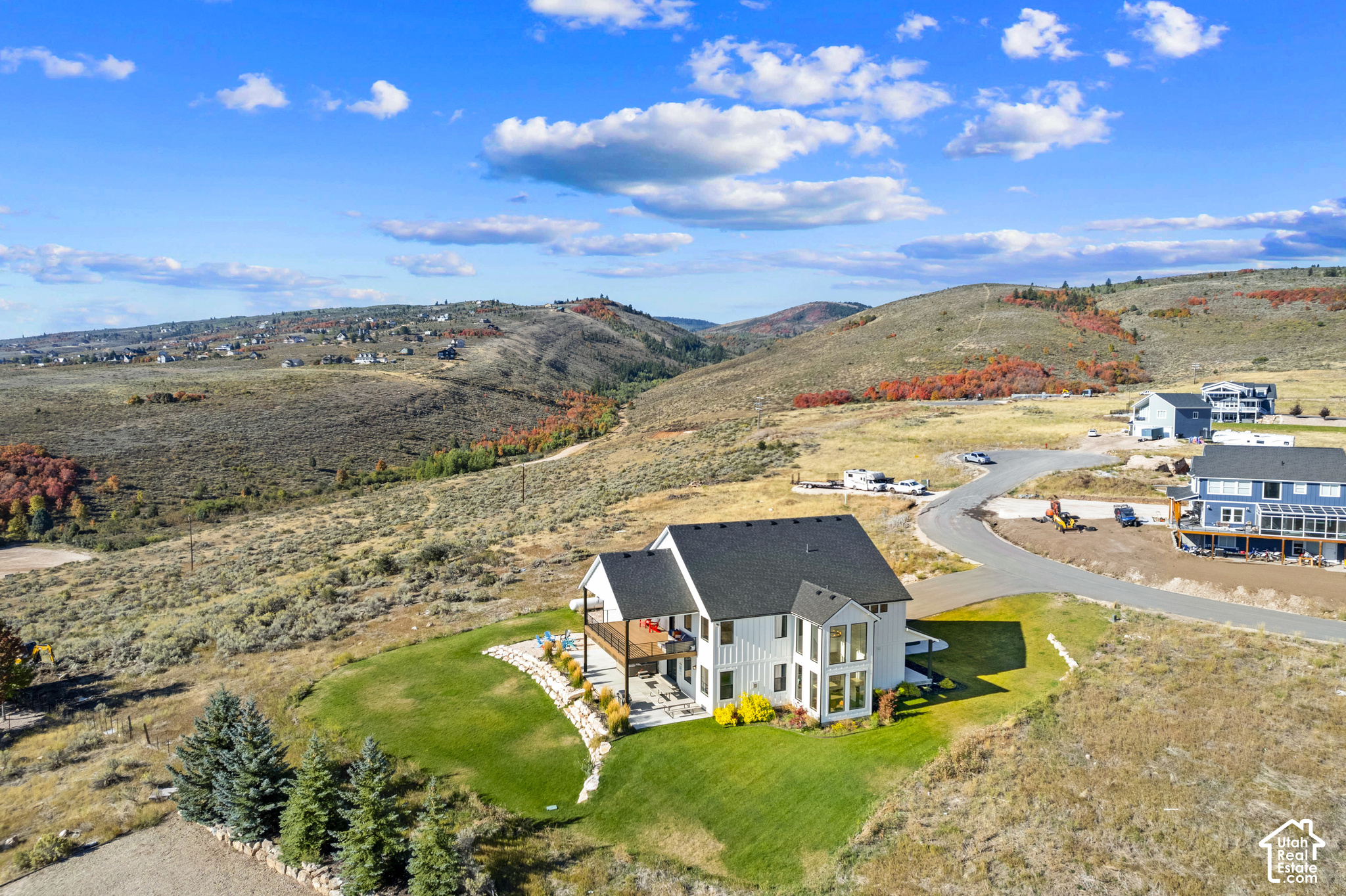 main property photo 30
