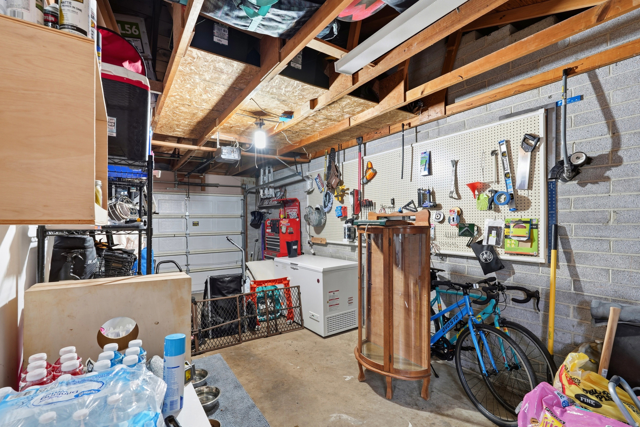 main property photo 18