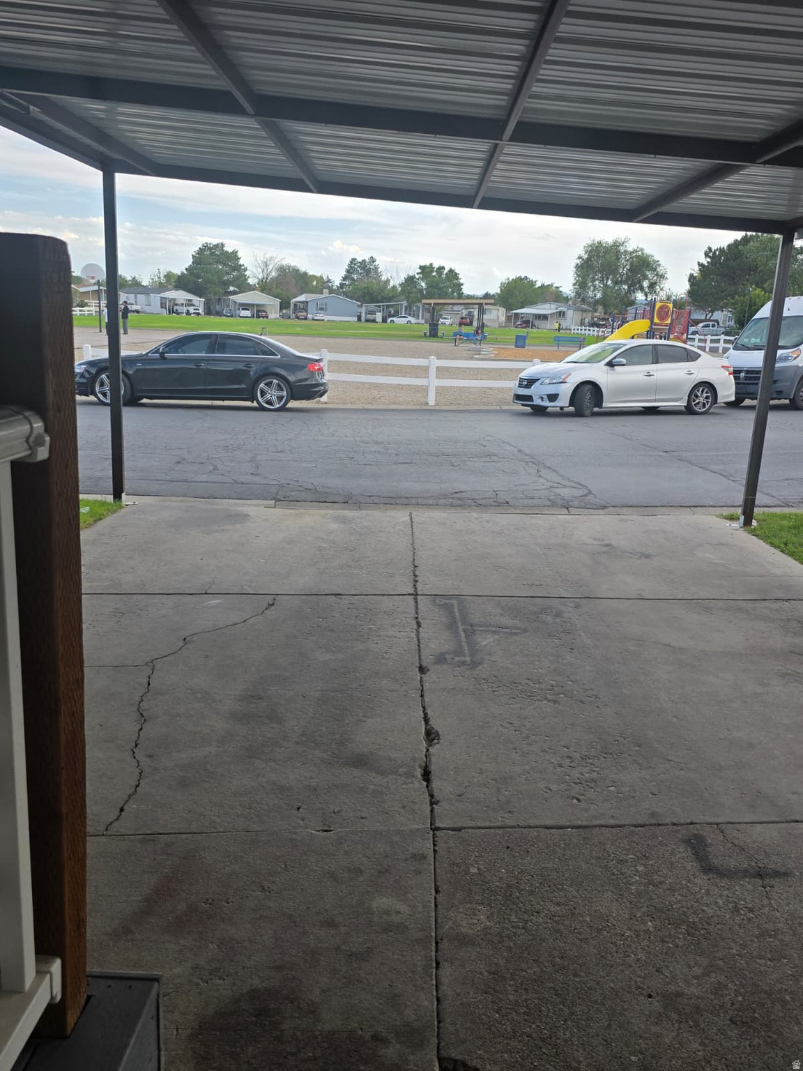 main property photo 13