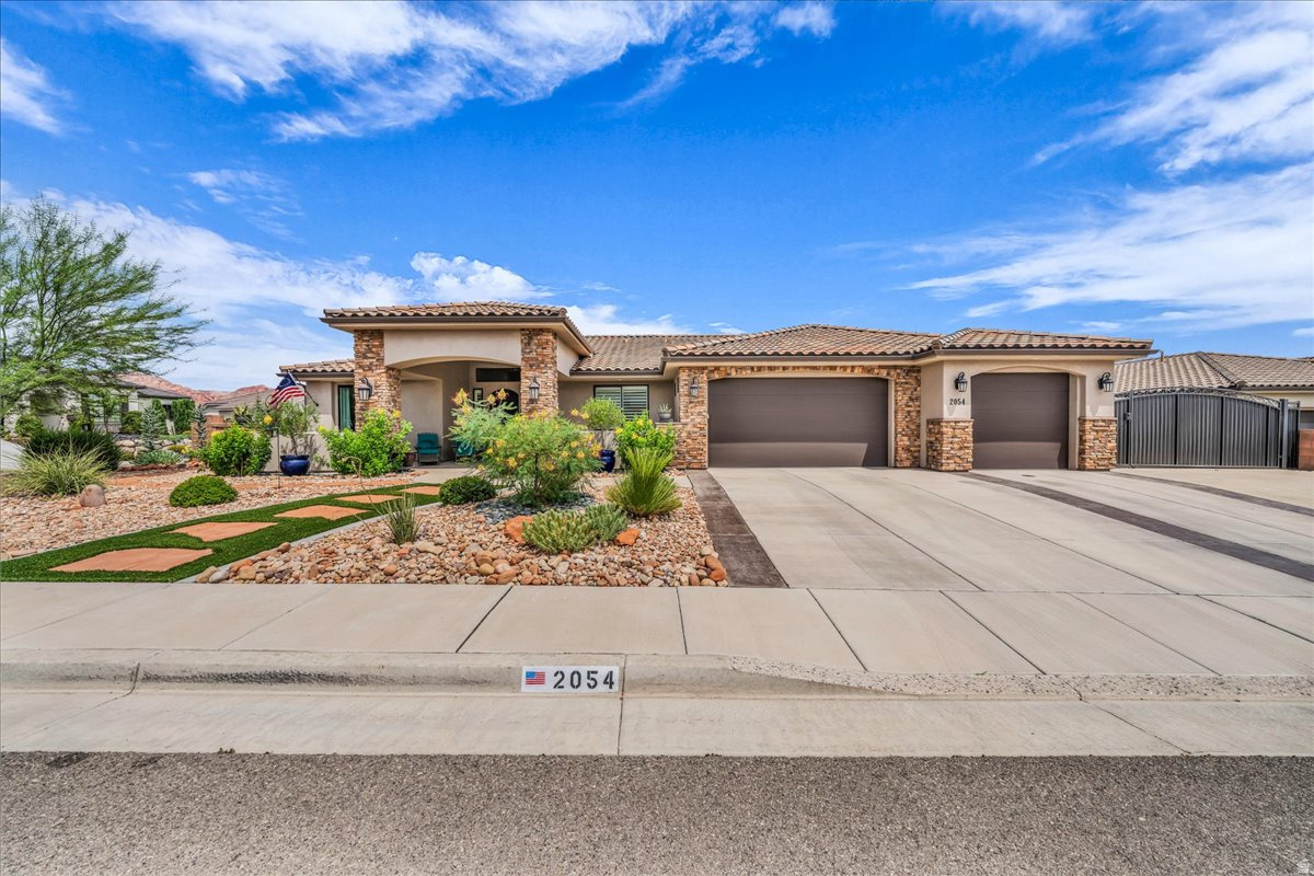 main property photo 54