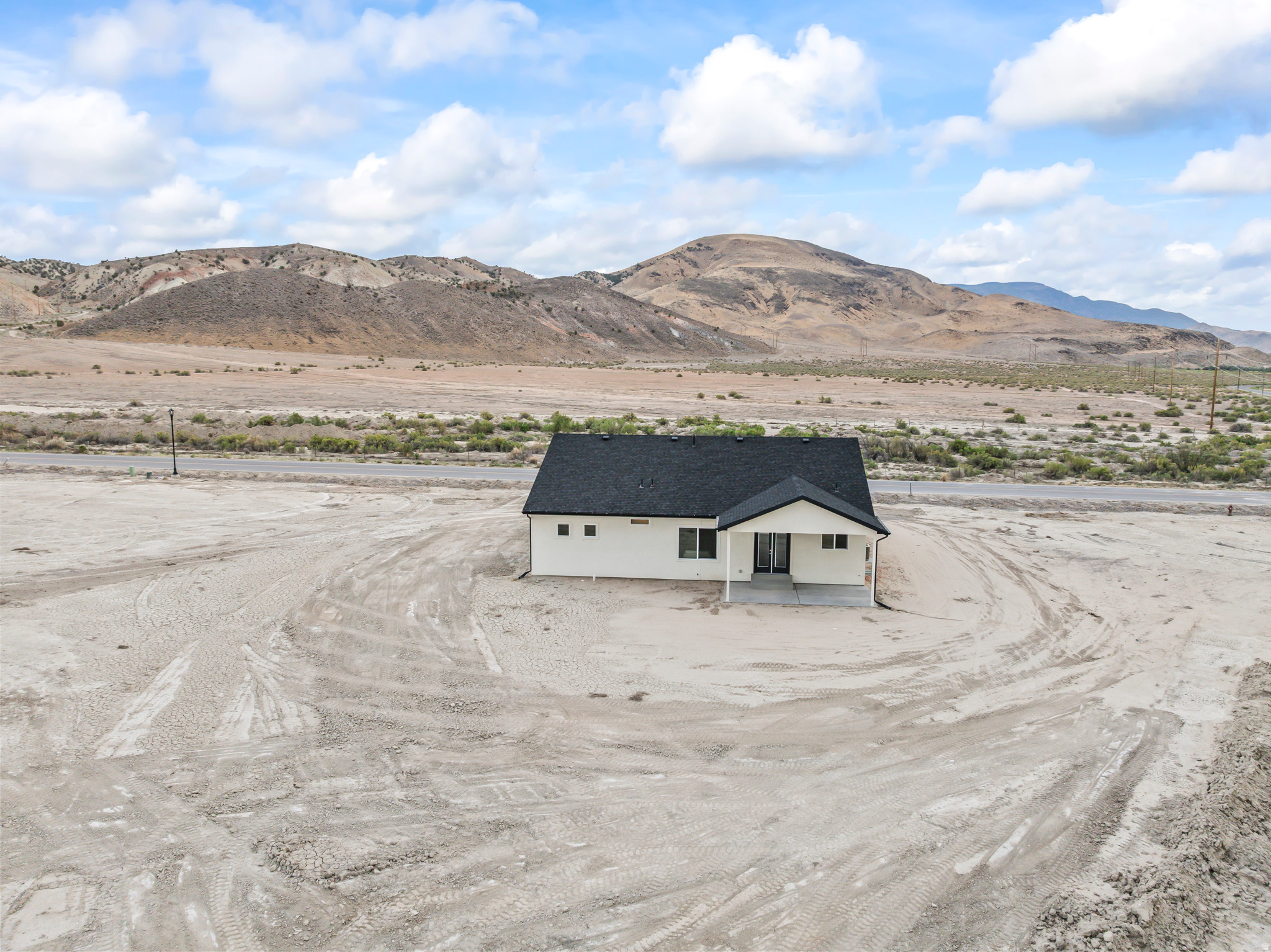 main property photo 39