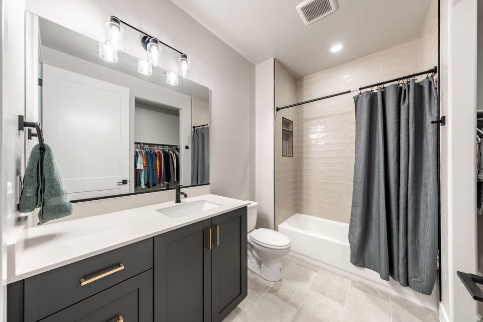 main property photo 63