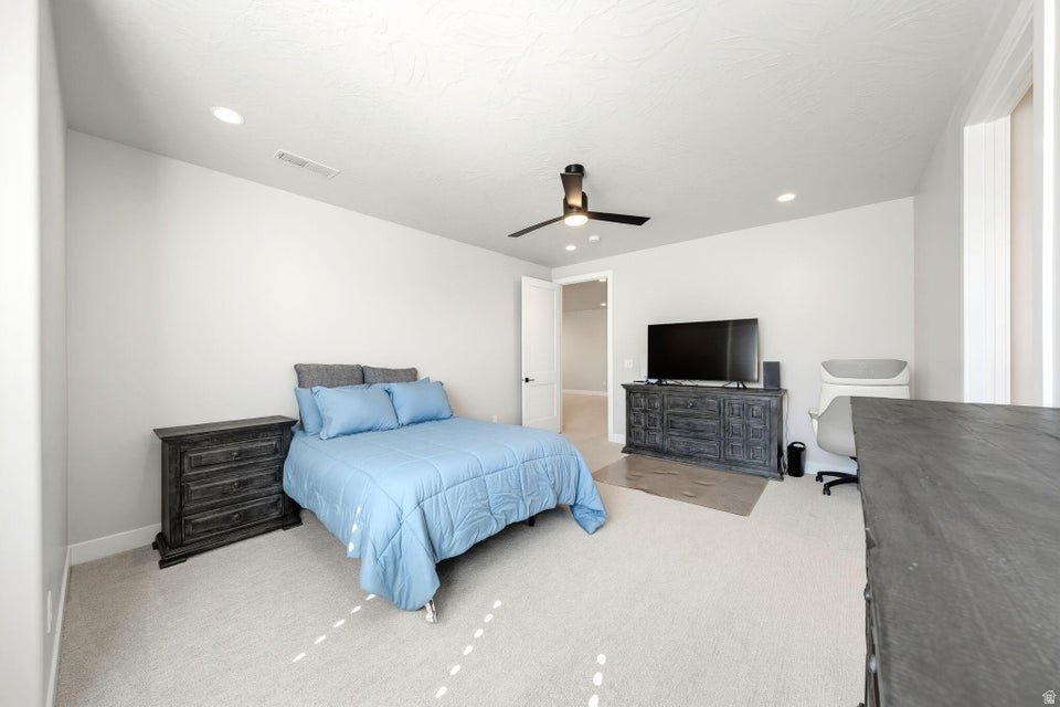 main property photo 66
