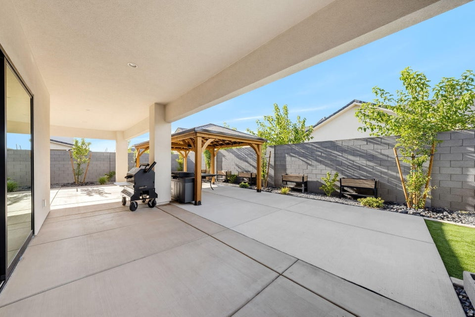 main property photo 69