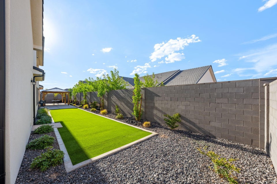 main property photo 78