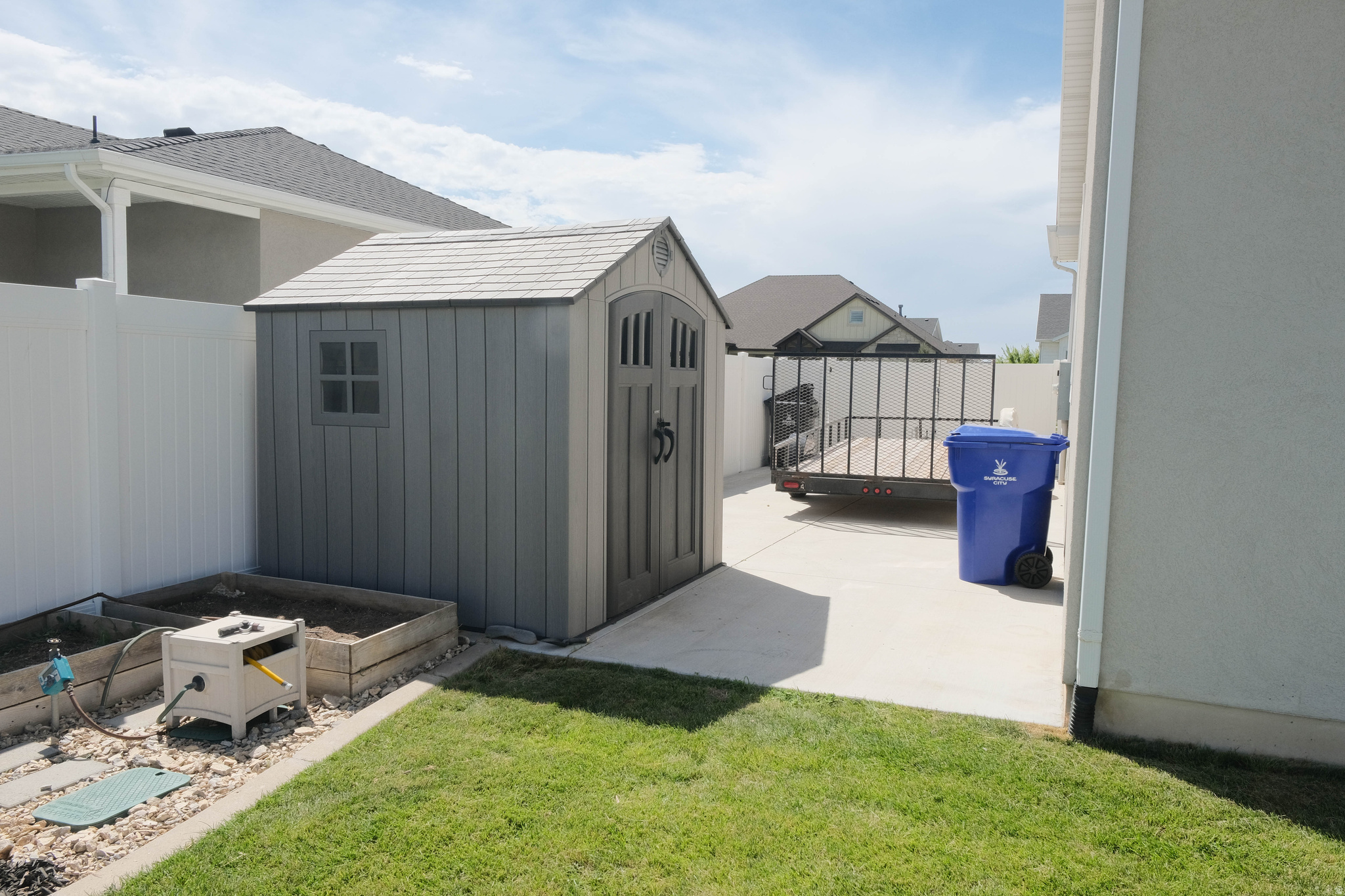 main property photo 60
