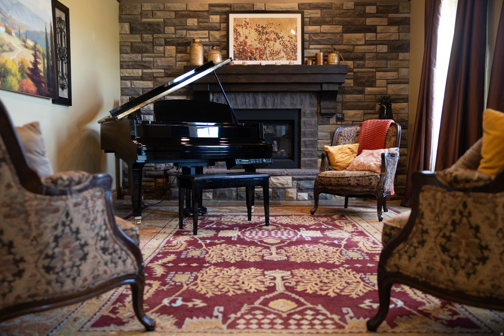 main property photo 15