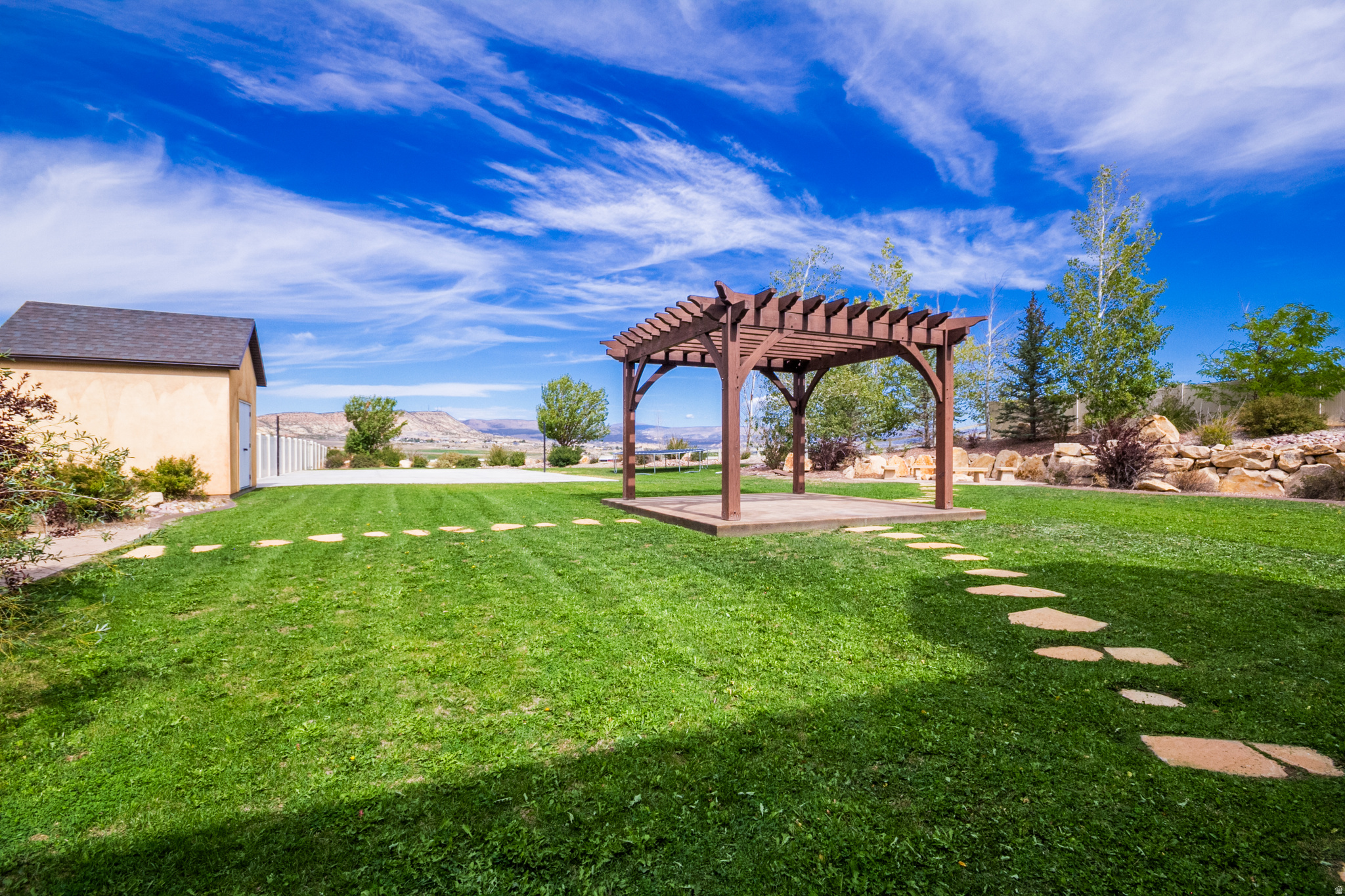 main property photo 41