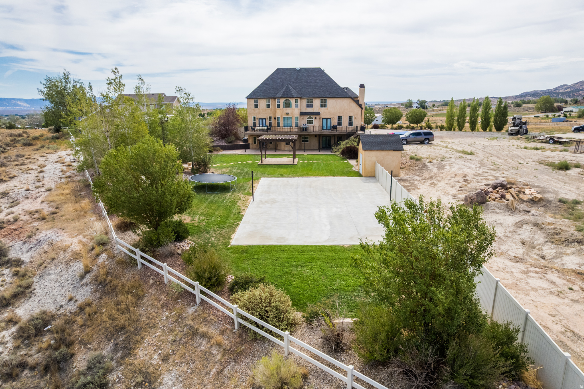 main property photo 45