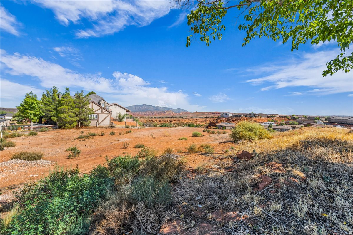 main property photo 10