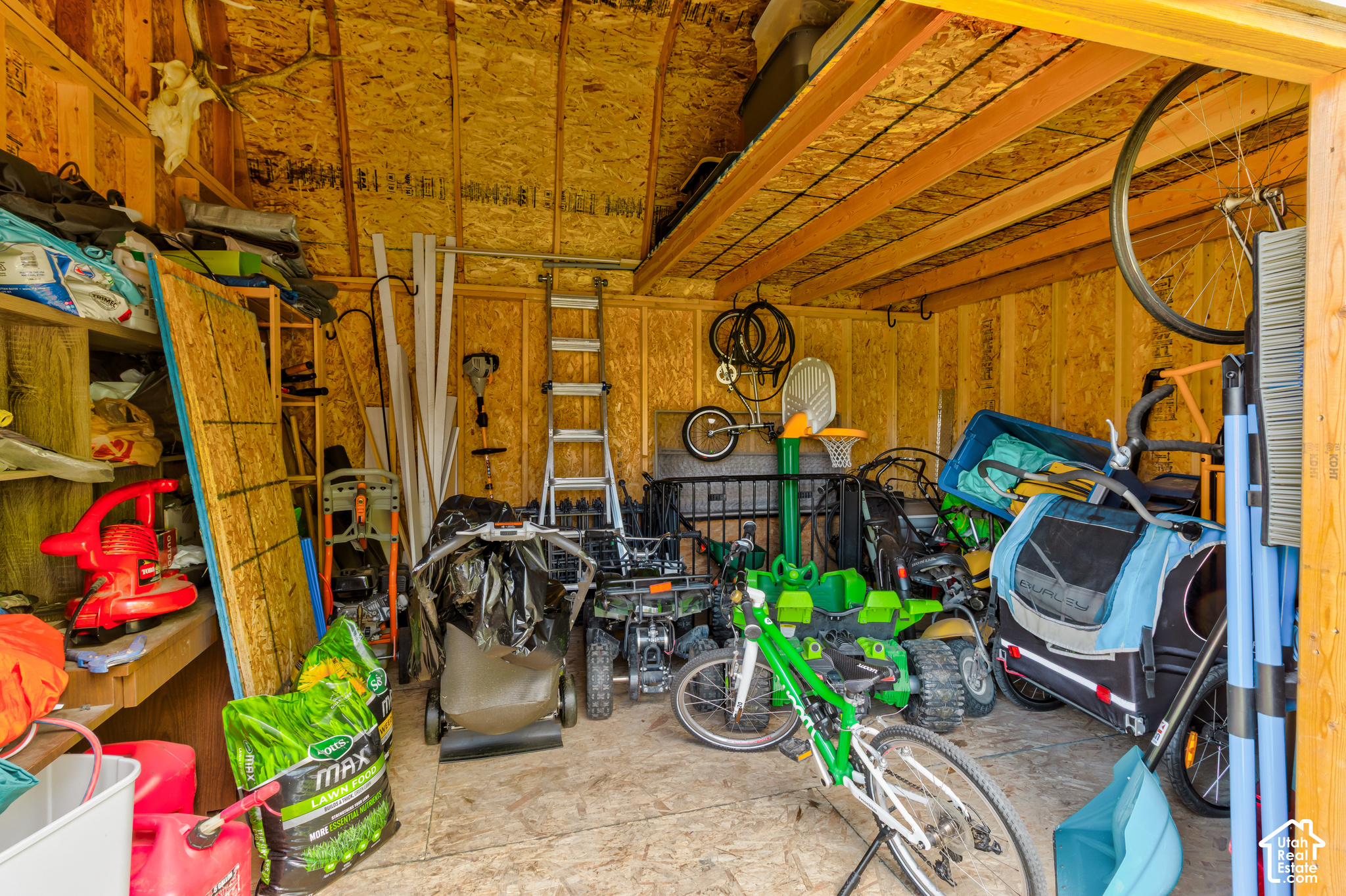 main property photo 26