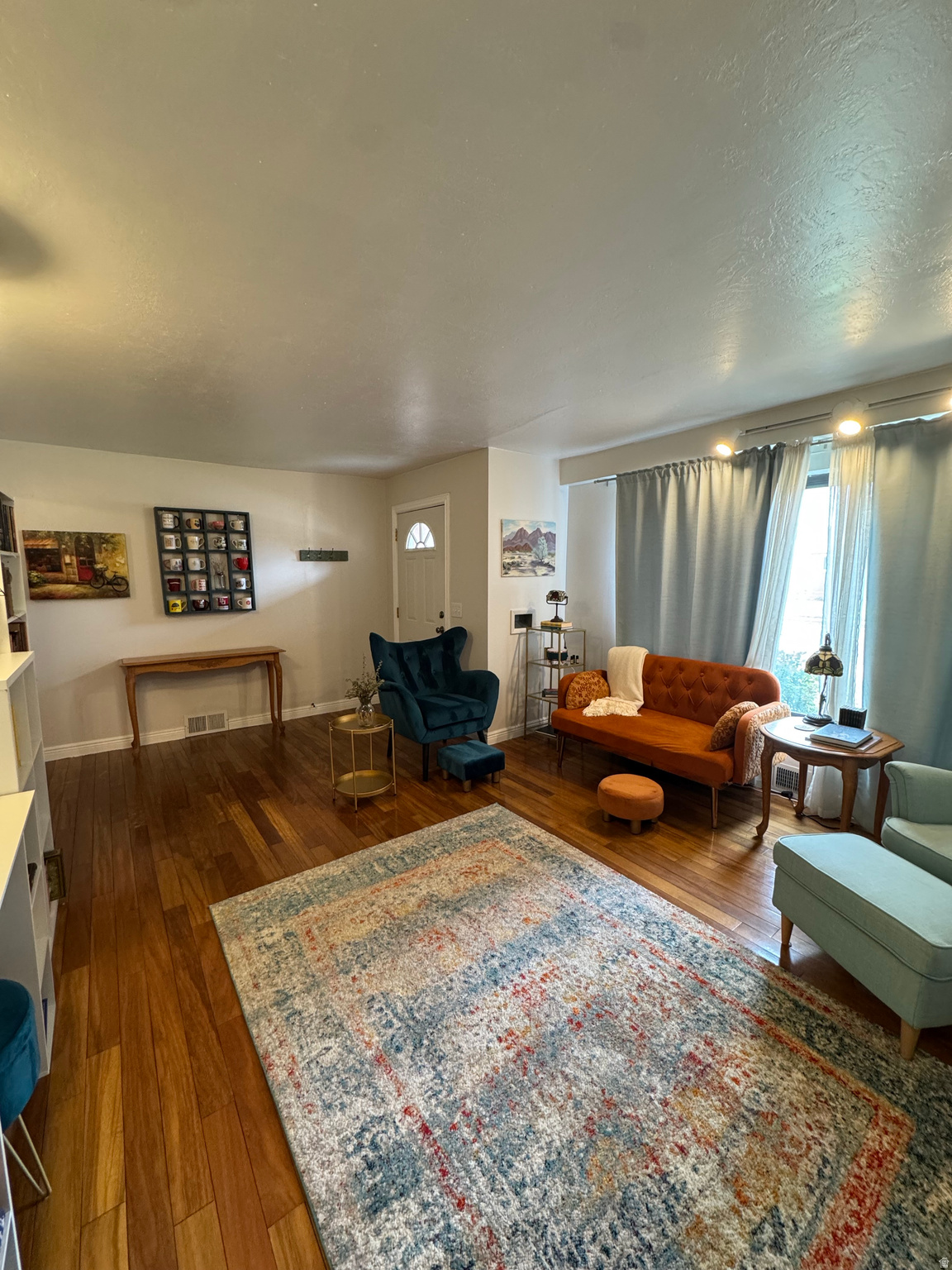 main property photo 2