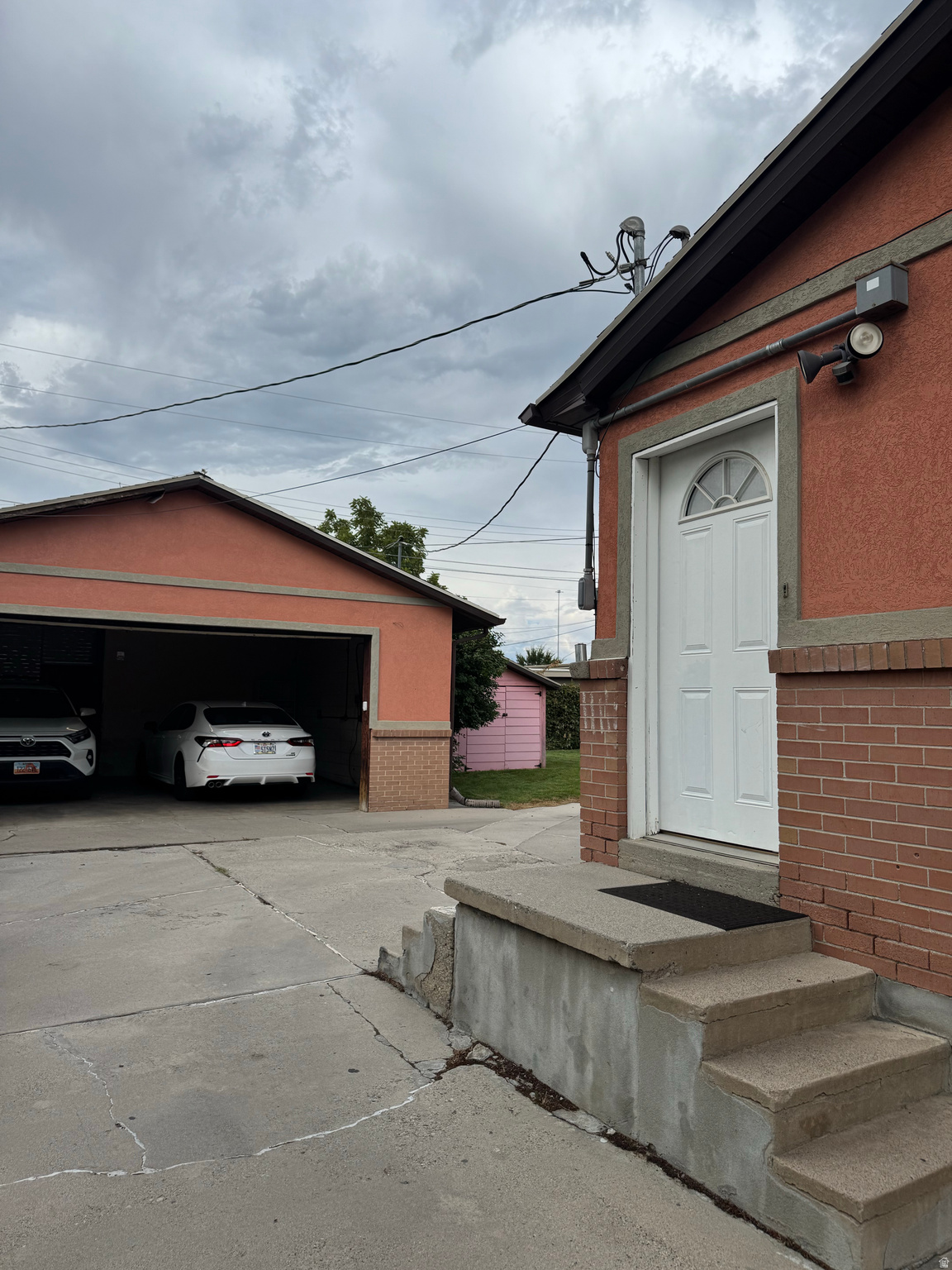 main property photo 38