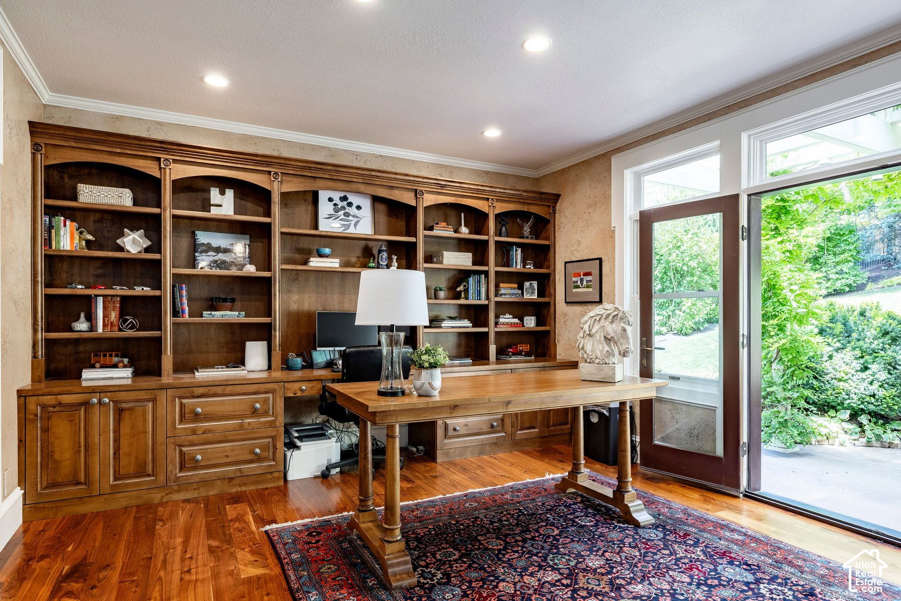 main property photo 36