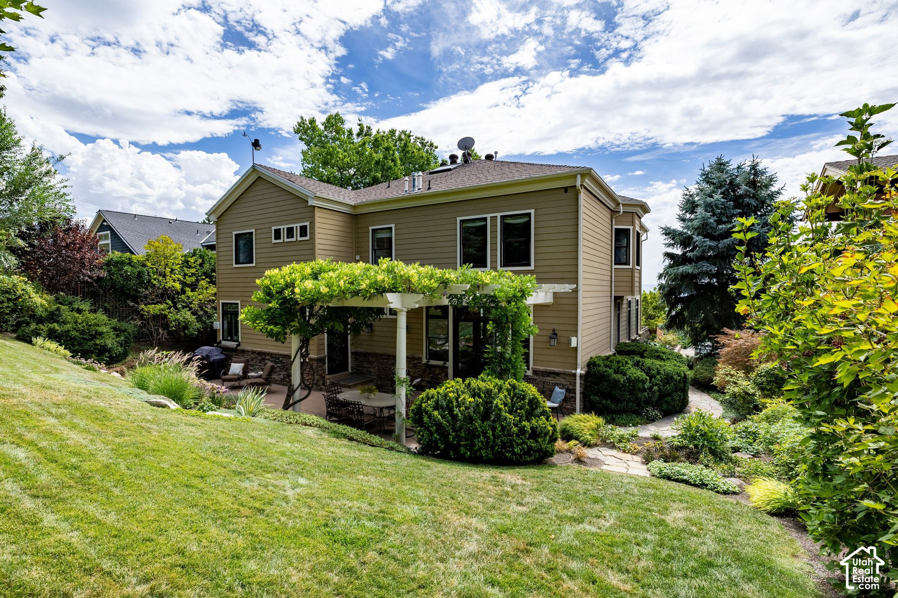 main property photo 59