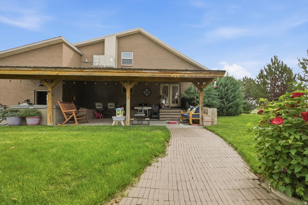 main property photo 56