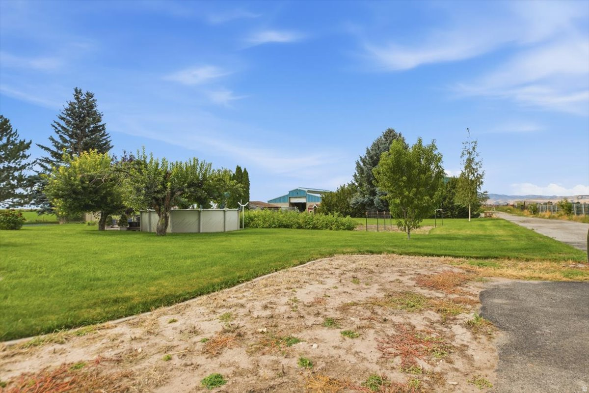 main property photo 59