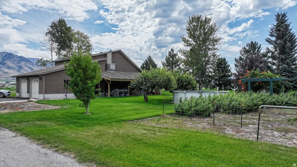 main property photo 70