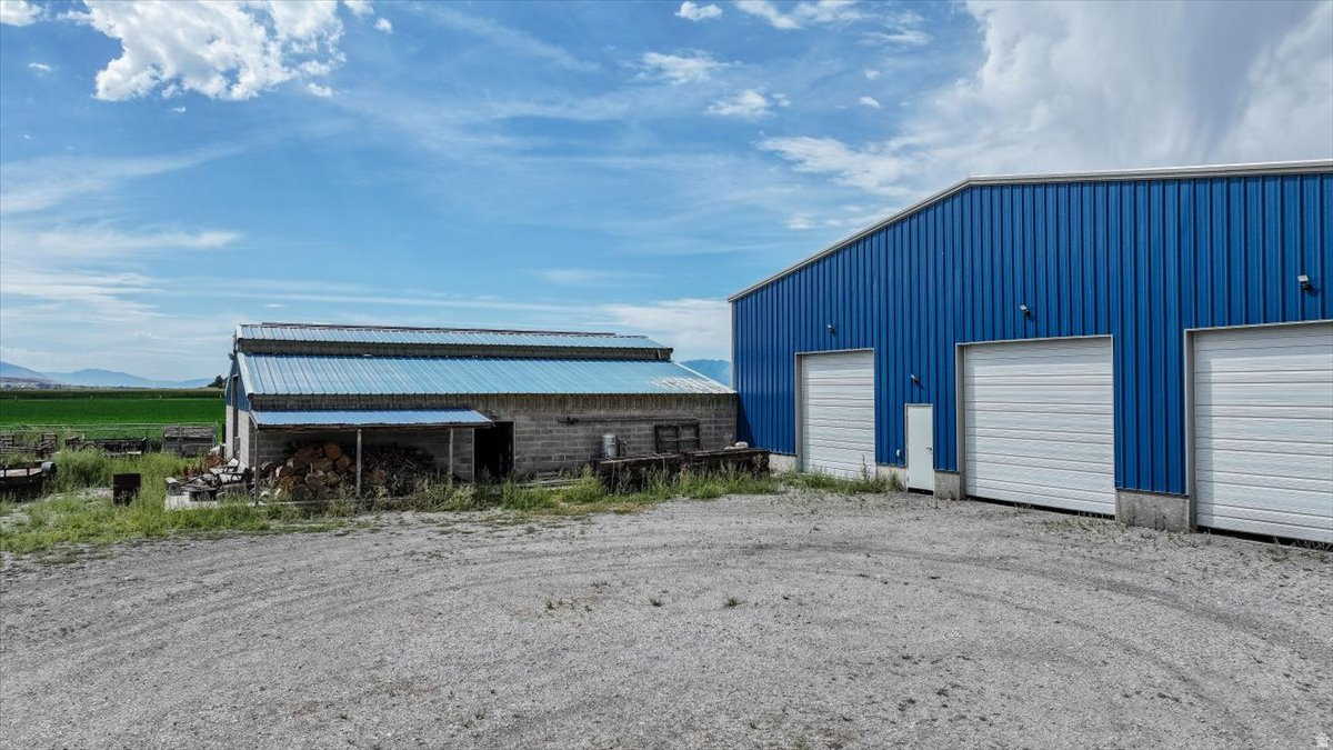 main property photo 73