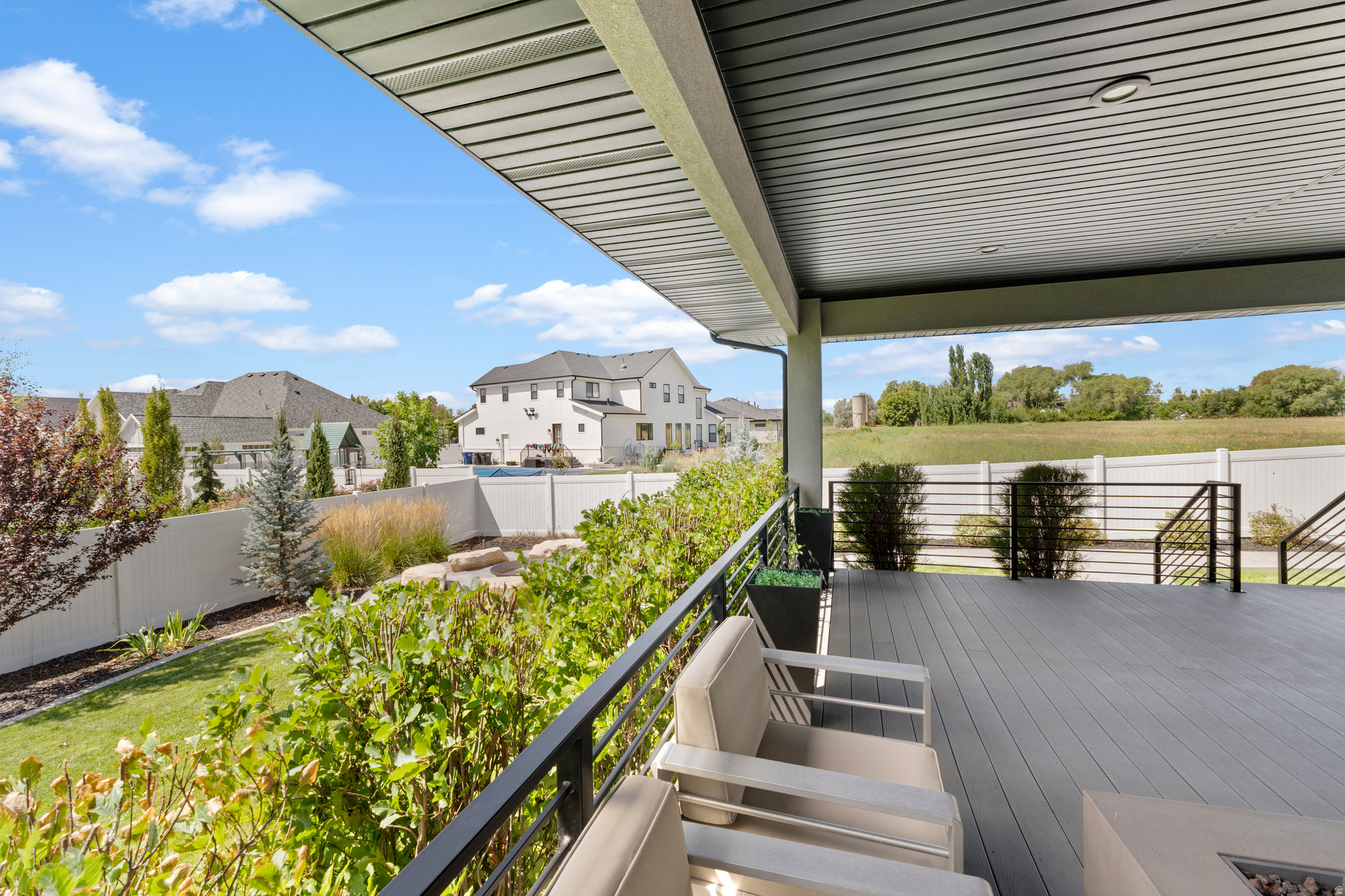 main property photo 58