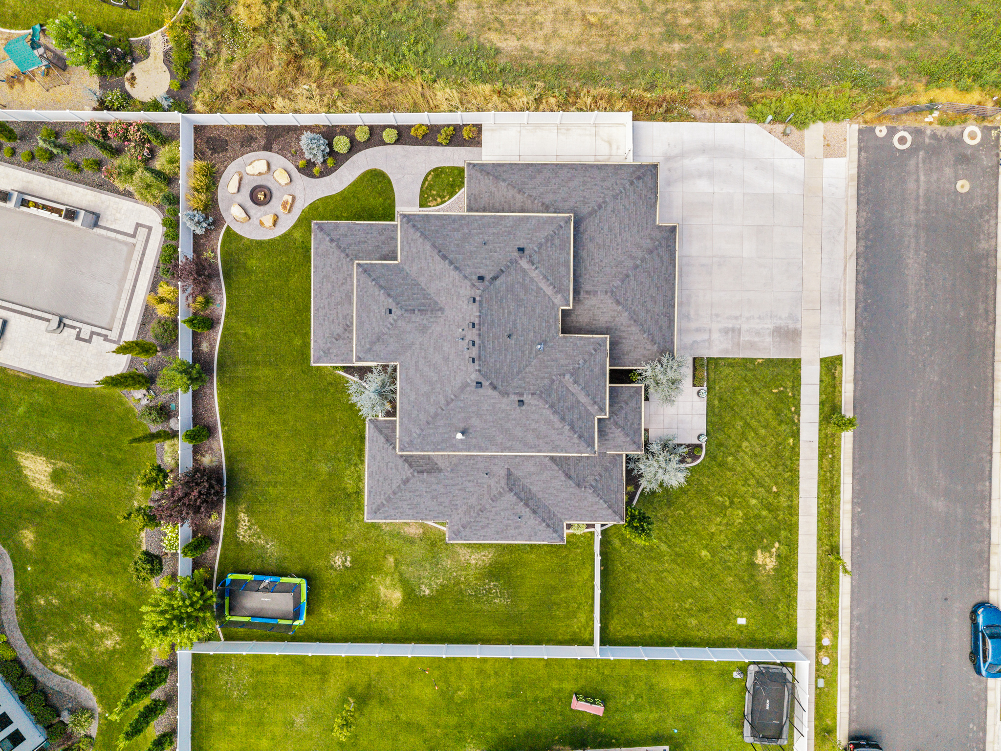 main property photo 64