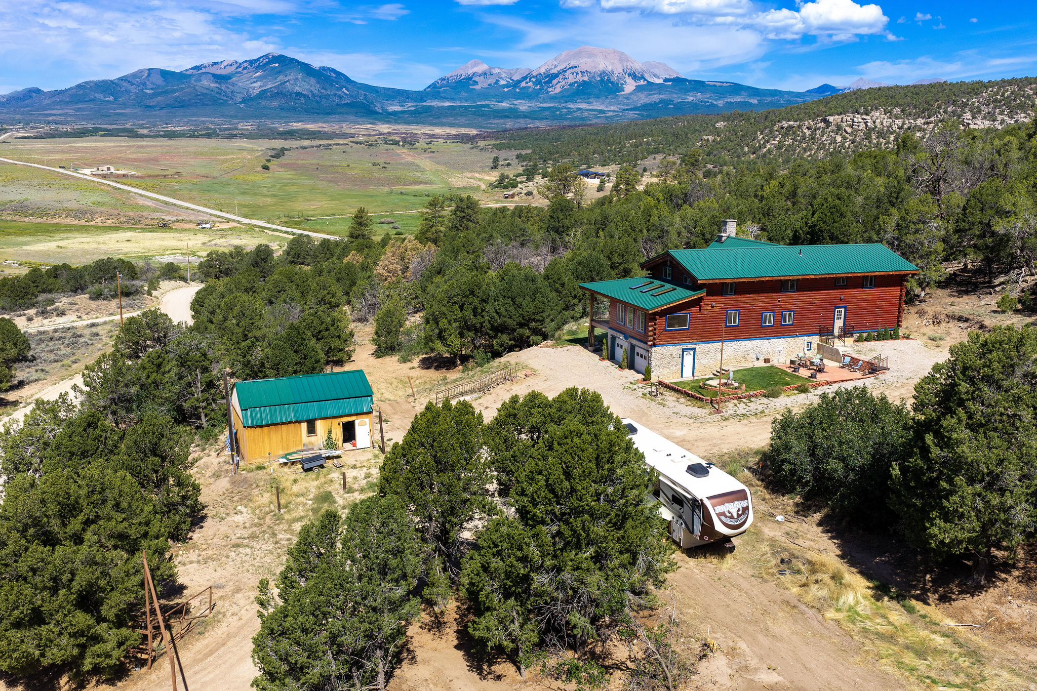 main property photo 9