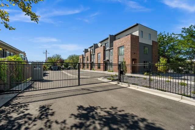 main property photo 38