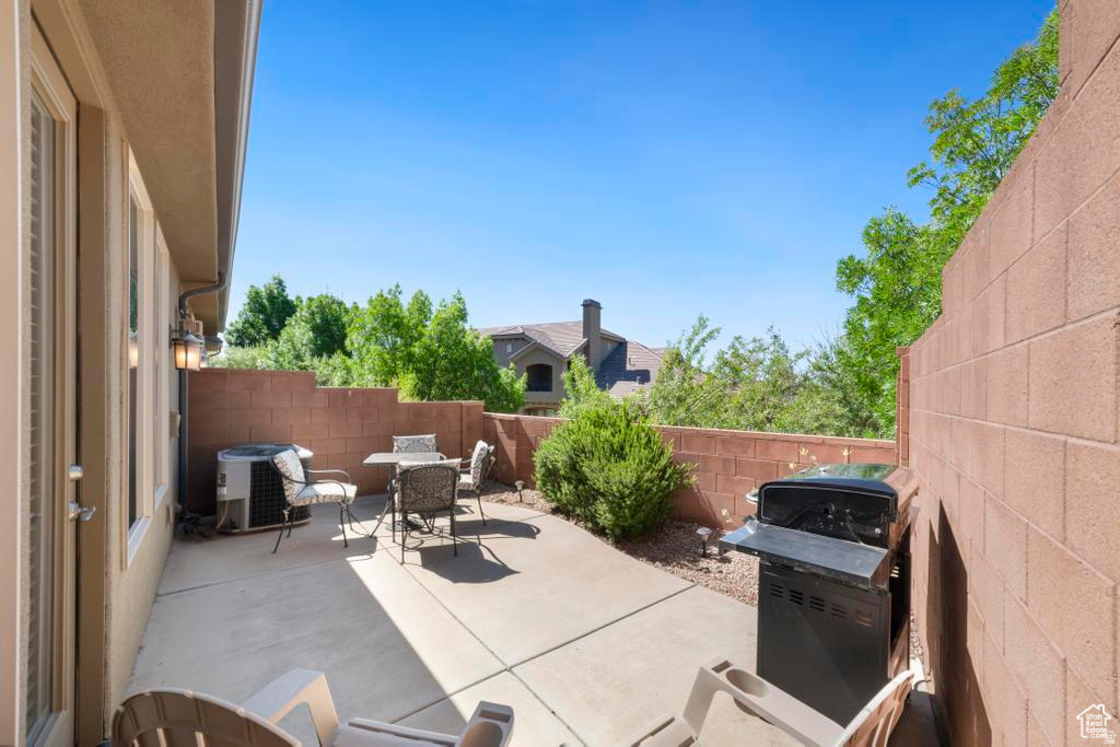 main property photo 32