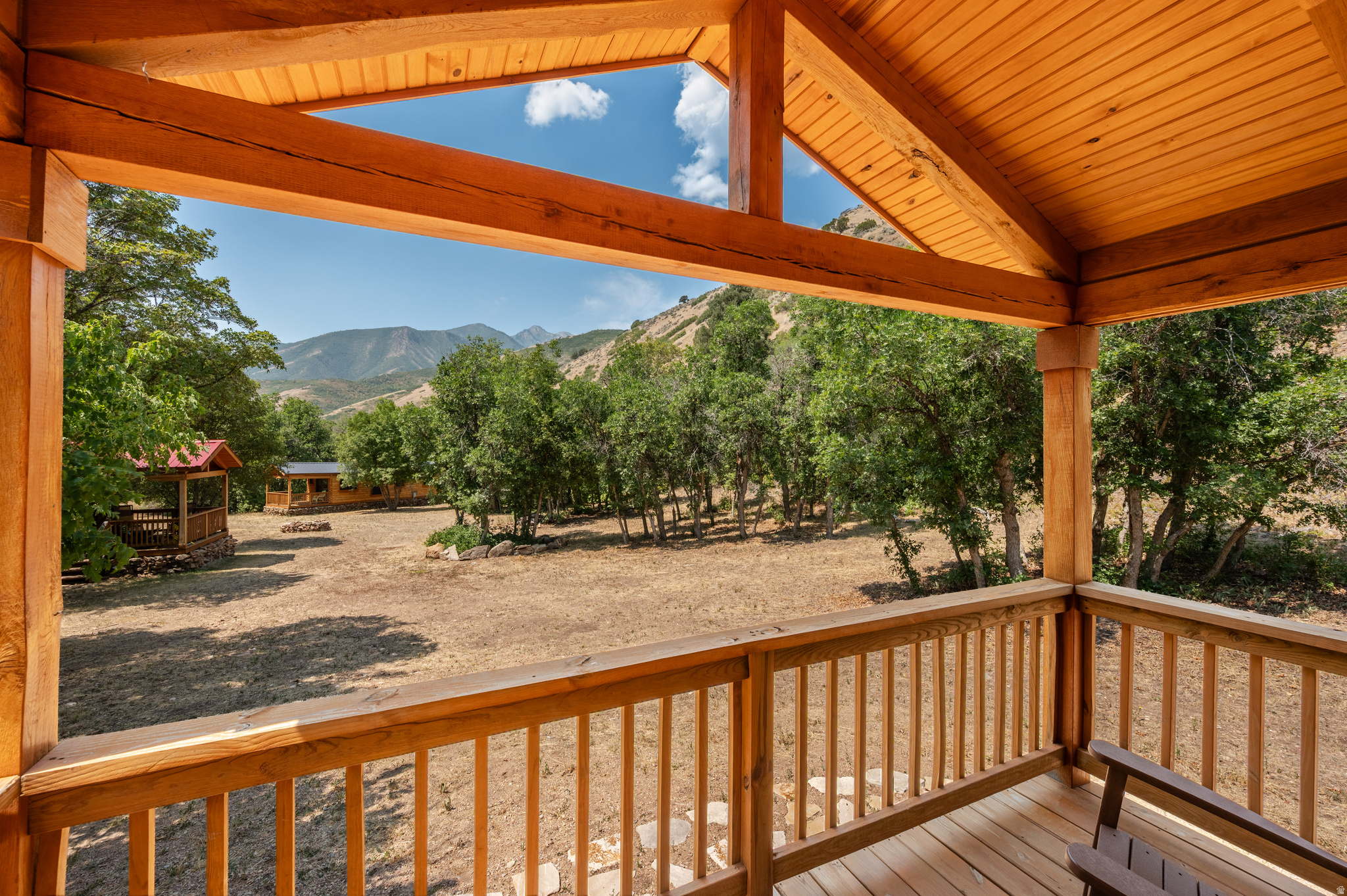 main property photo 112