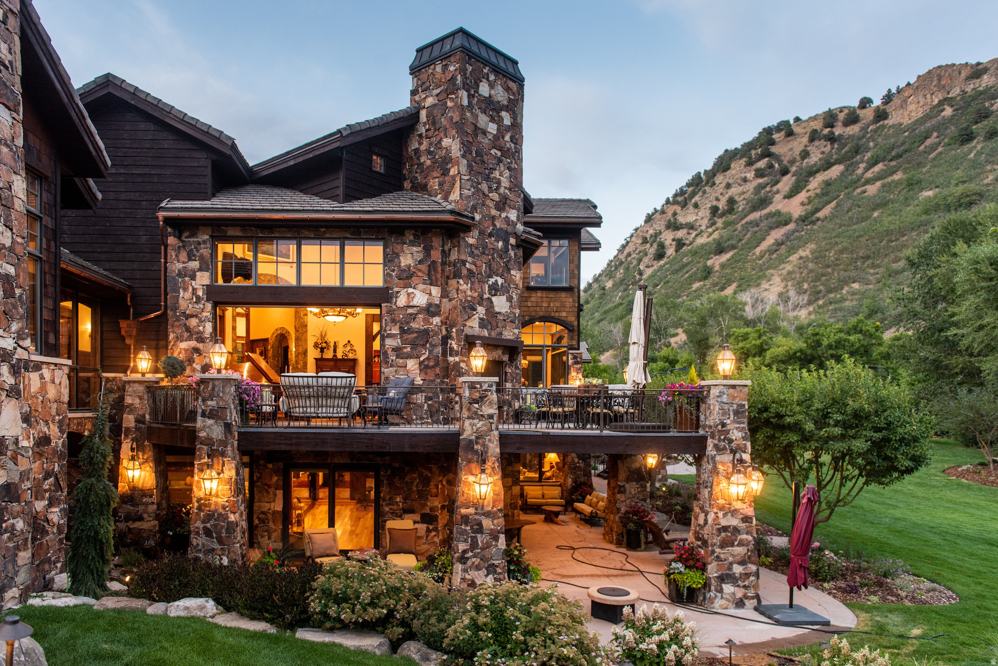 main property photo 18