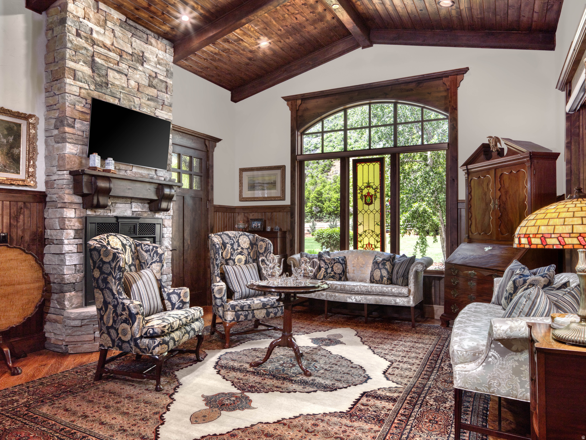 main property photo 23