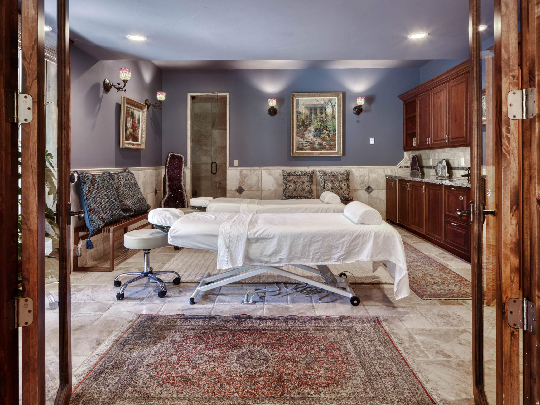 main property photo 77