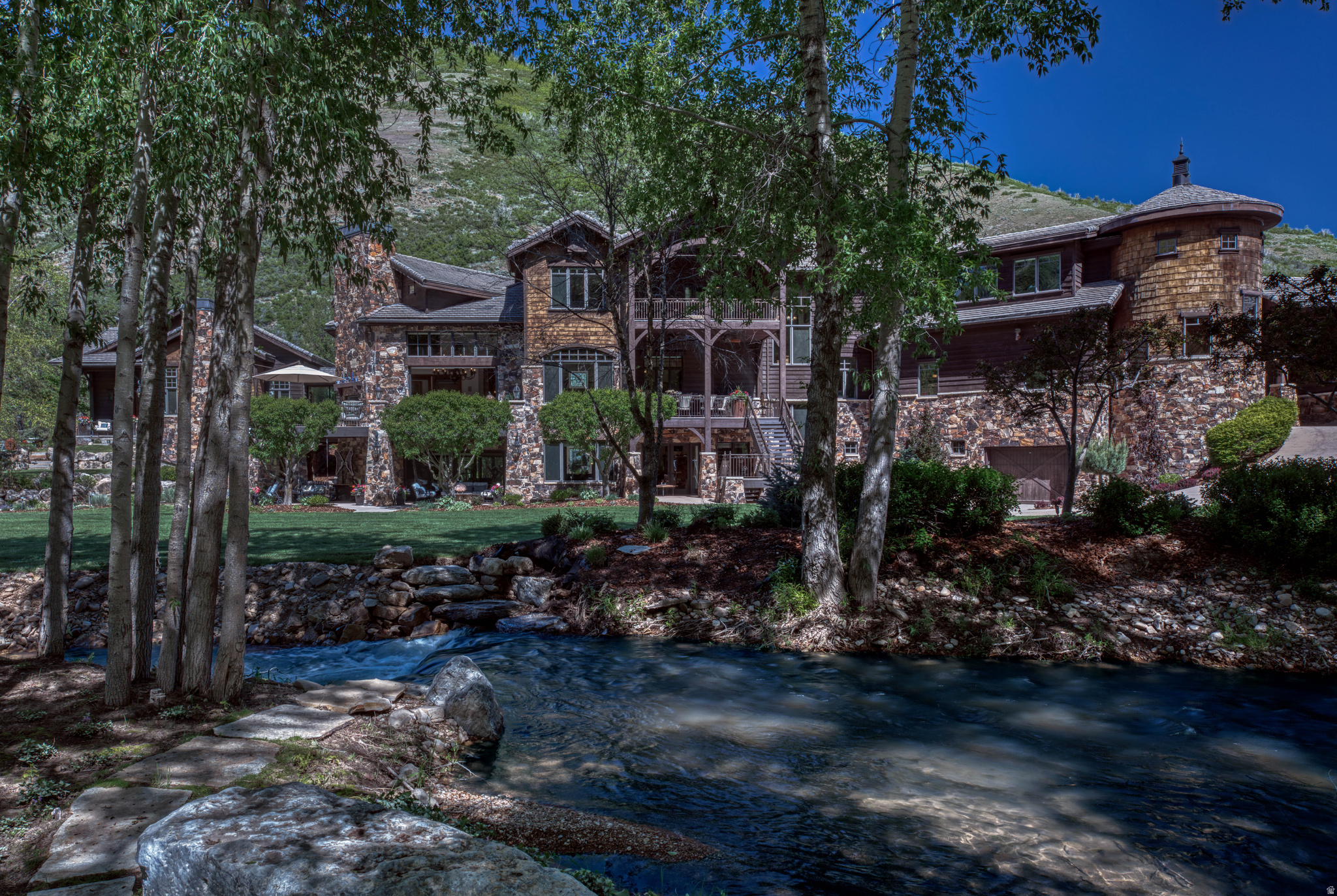 main property photo 91