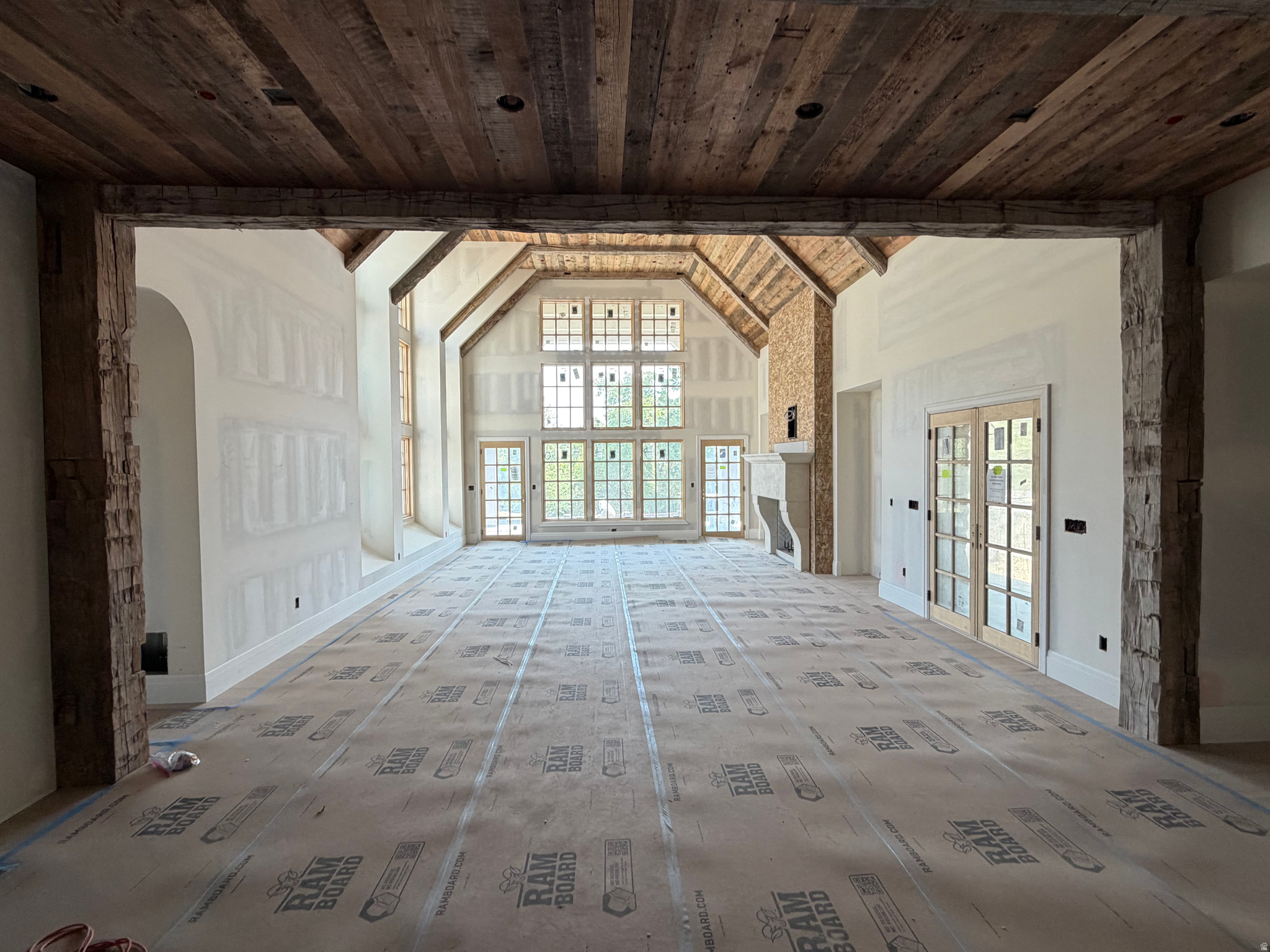 main property photo 15