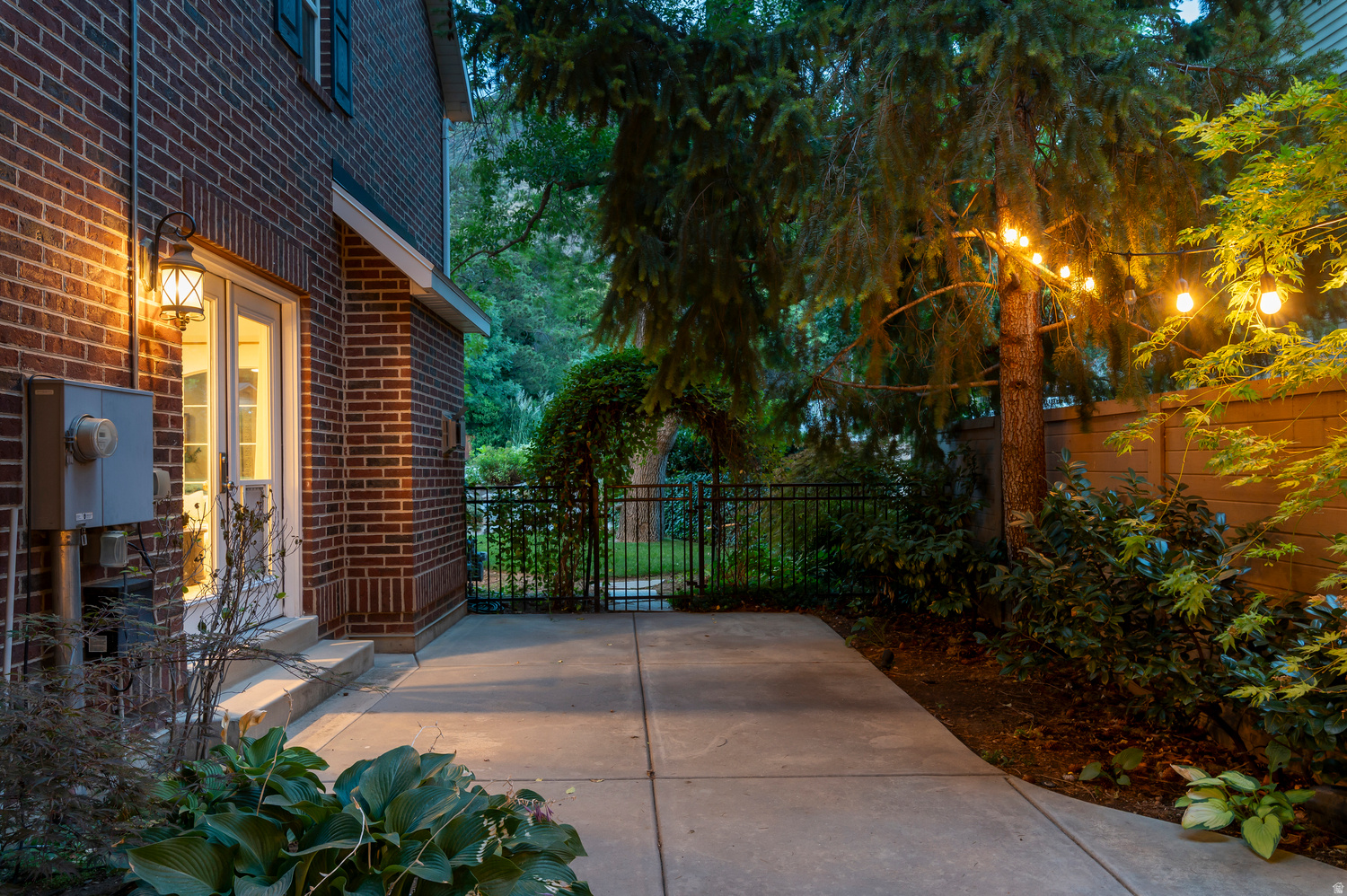 main property photo 44