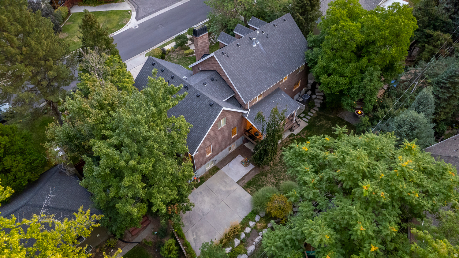 main property photo 51