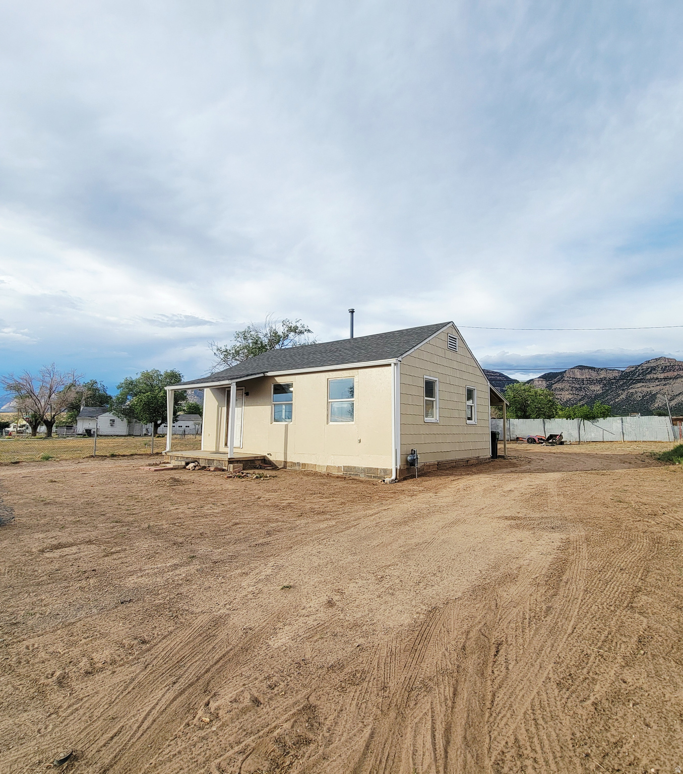 main property photo 21