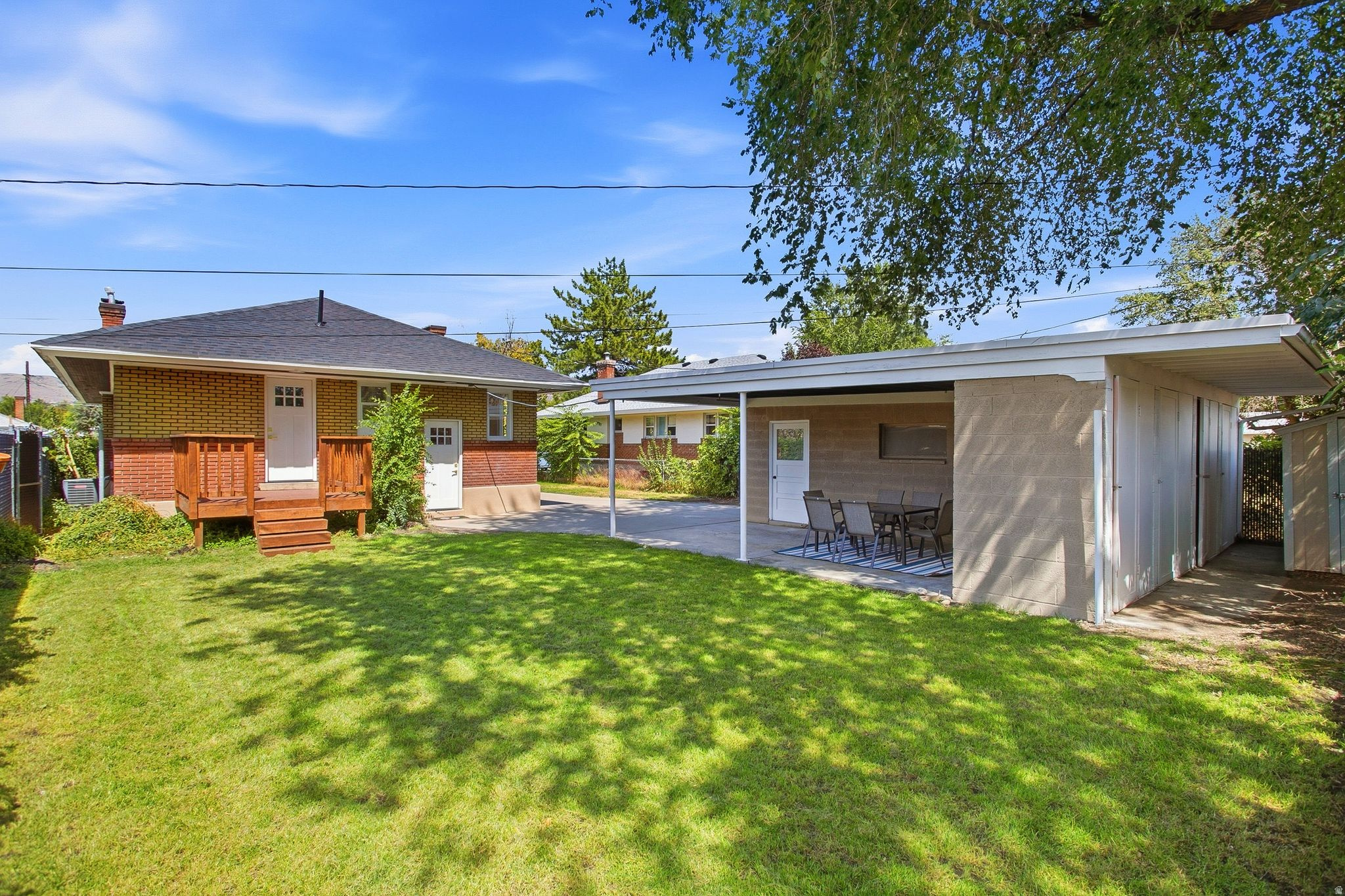 main property photo 41