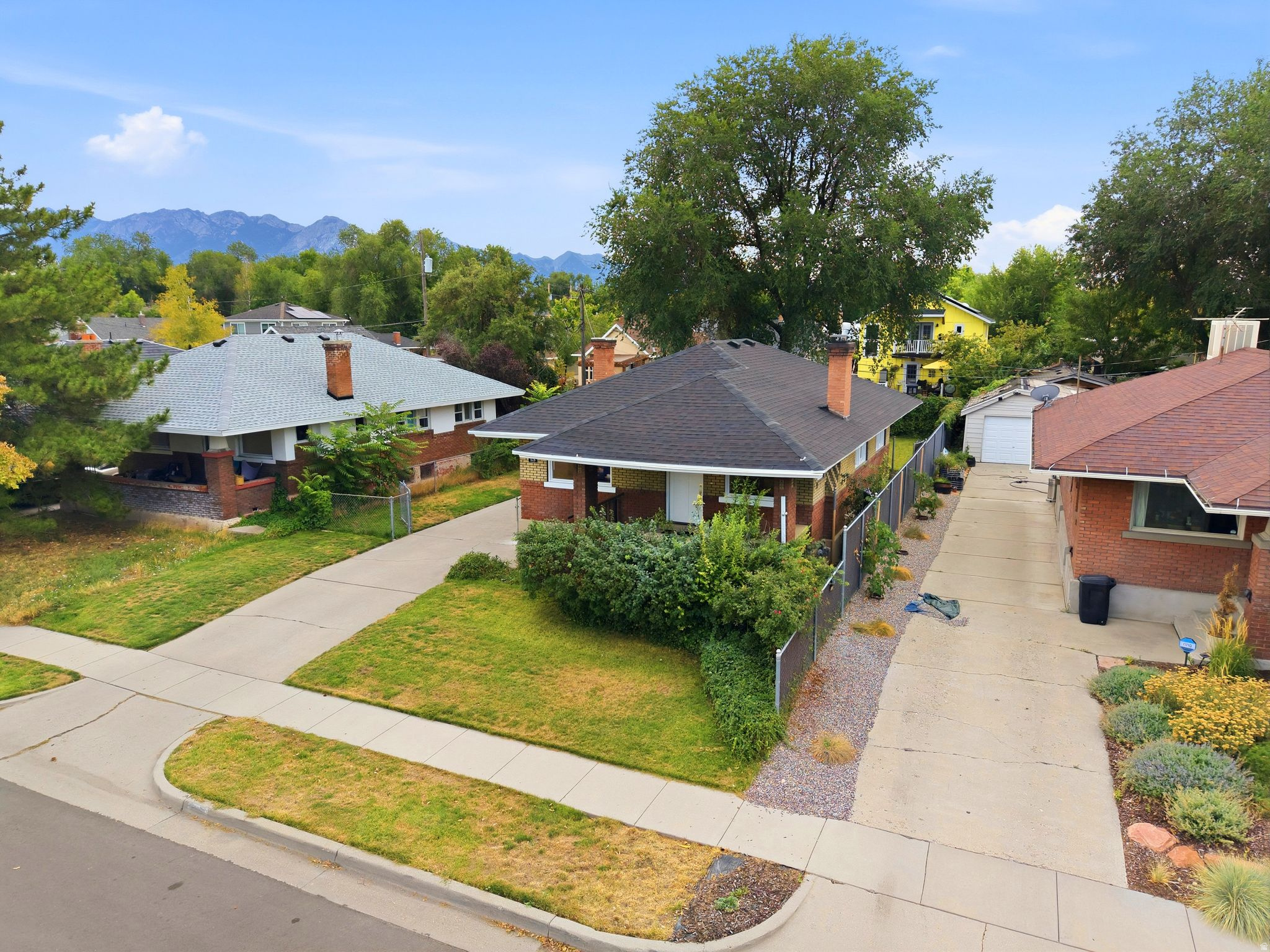 main property photo 46