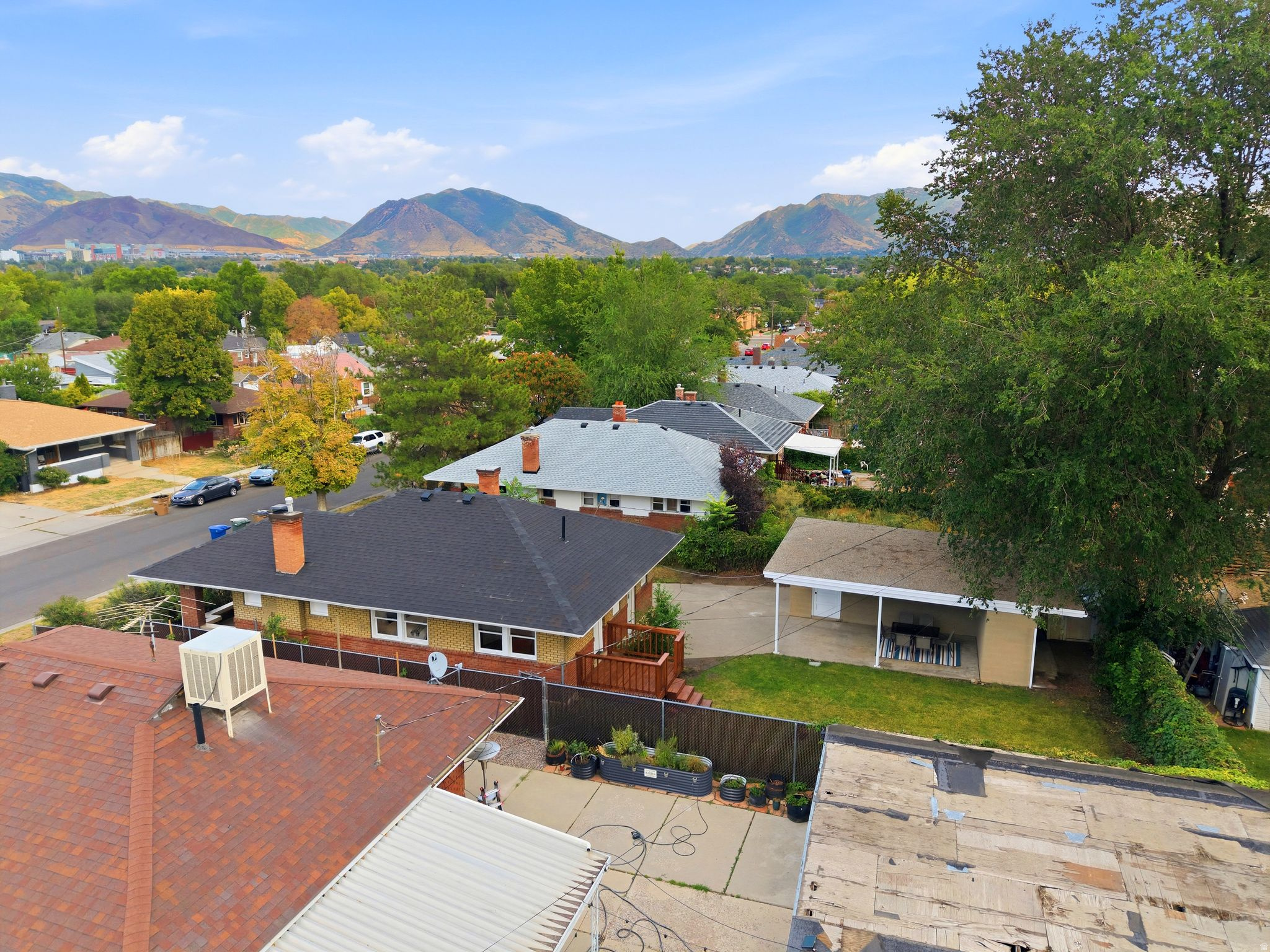main property photo 50