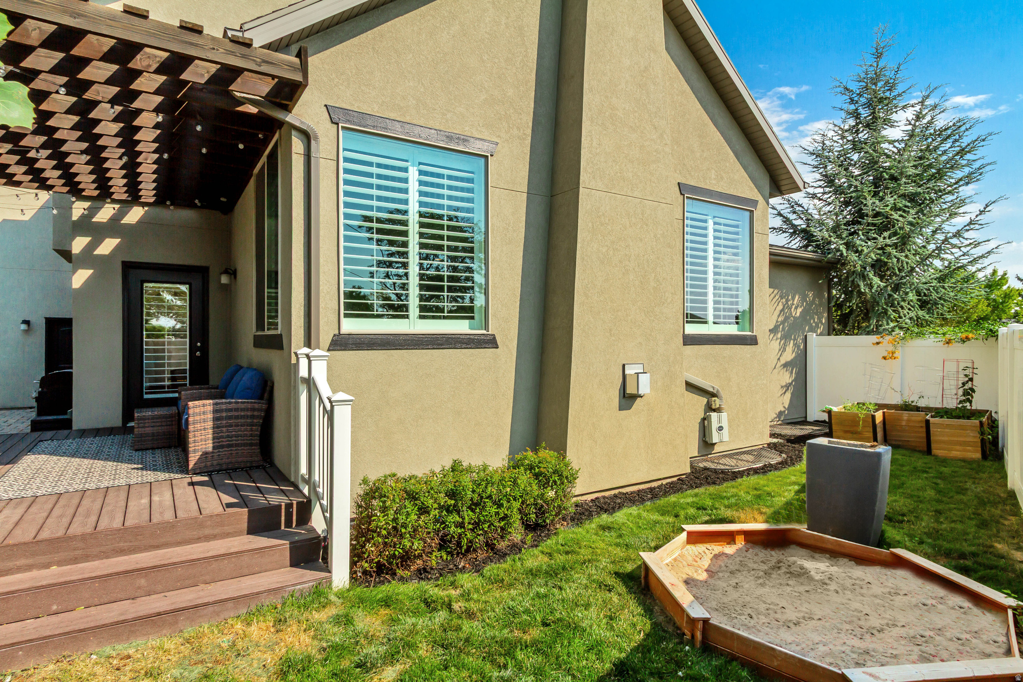 main property photo 61