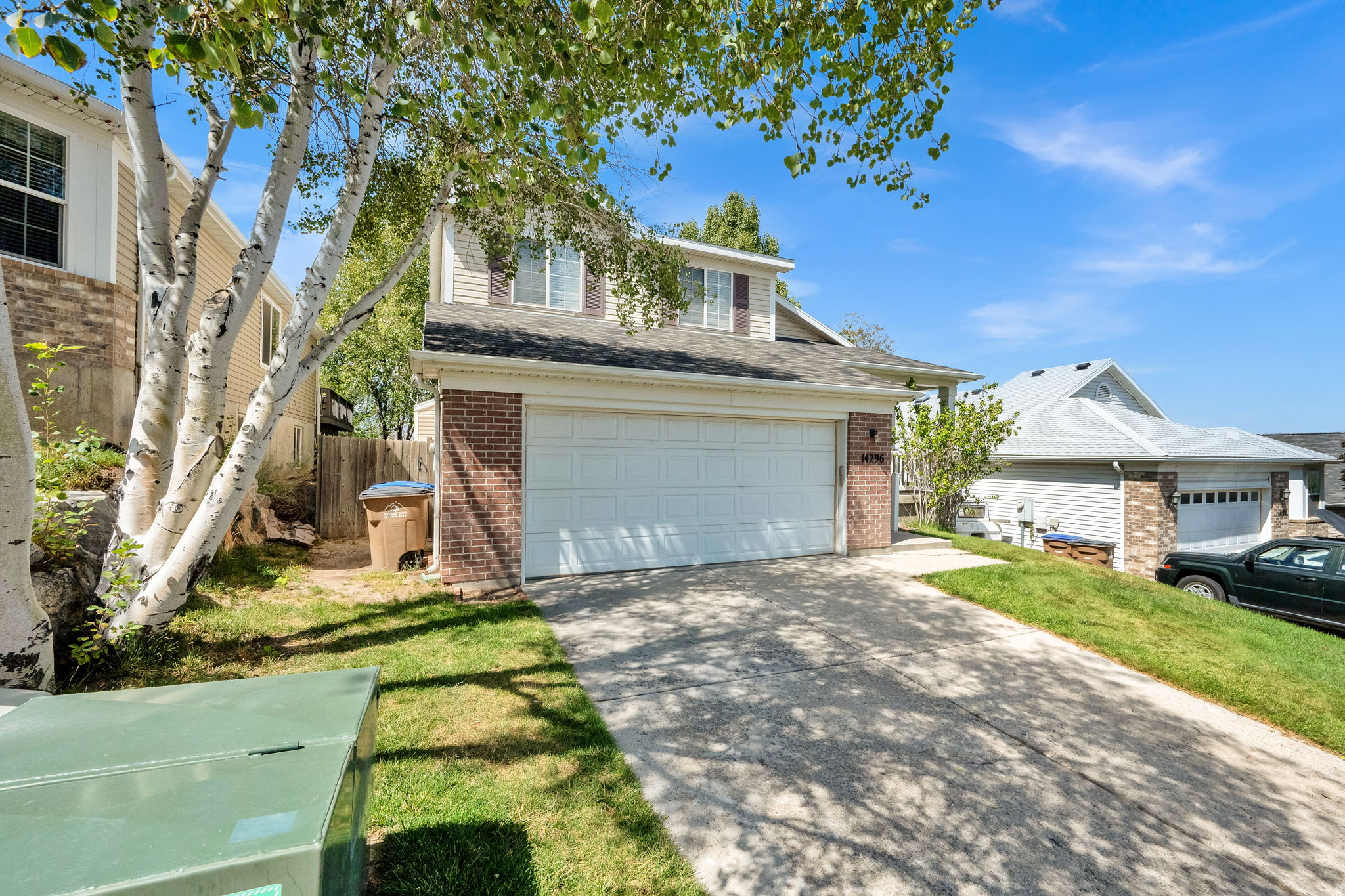 main property photo 24