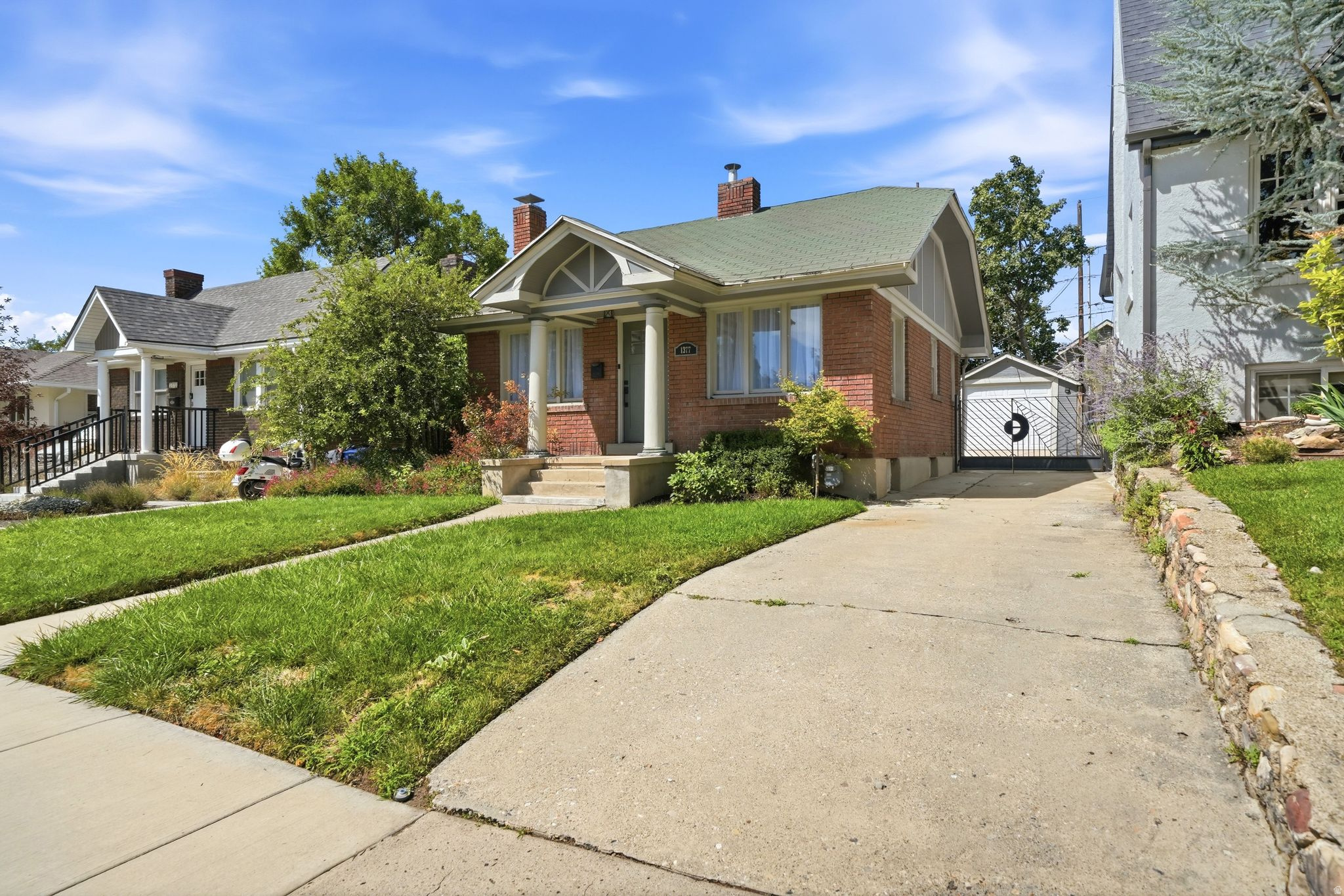 main property photo 1