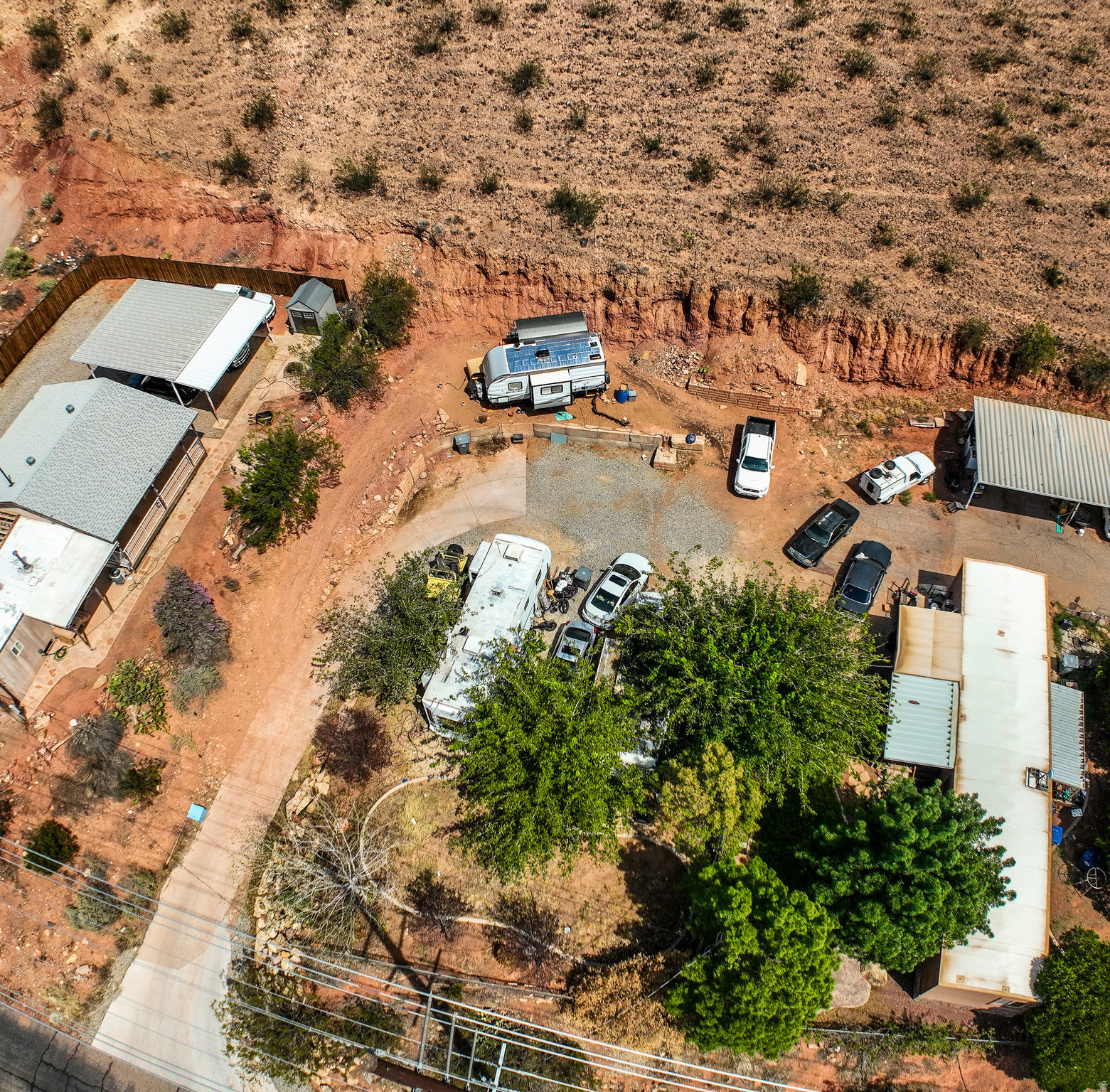 main property photo 16