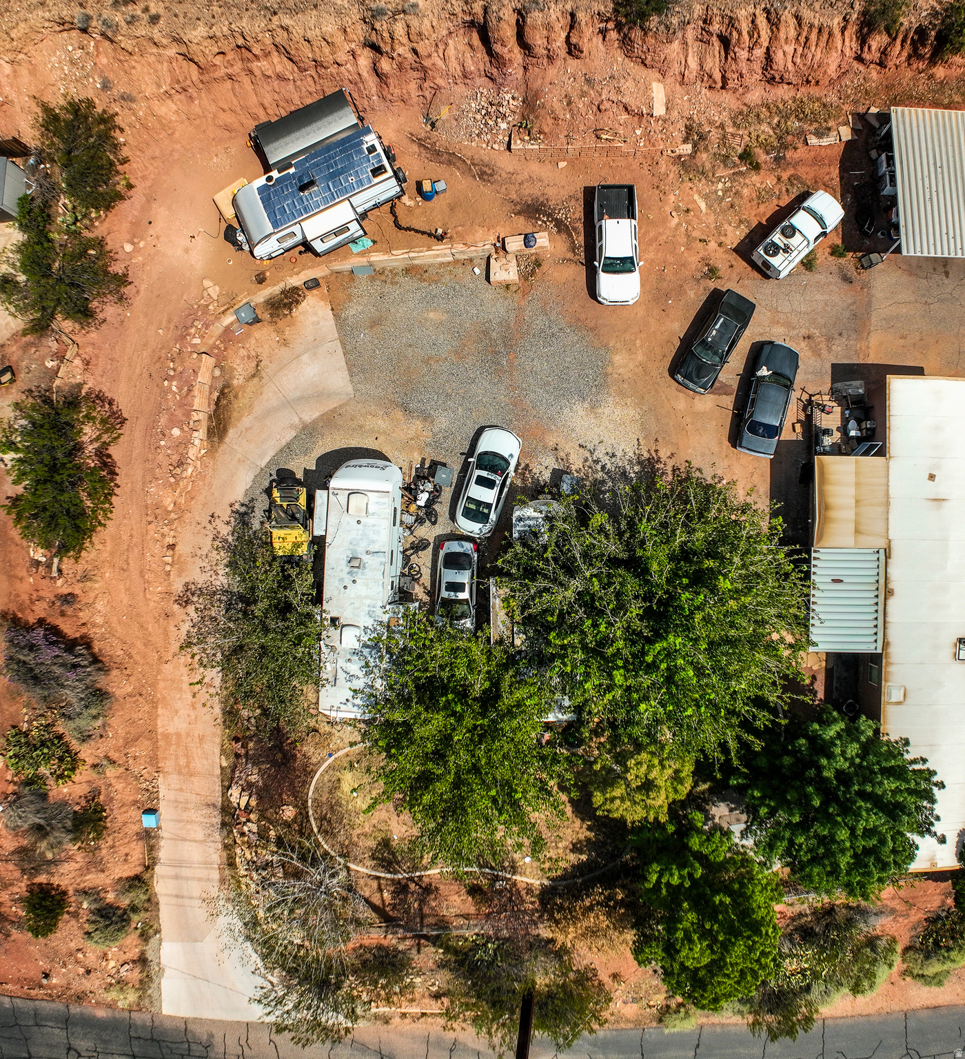 main property photo 17