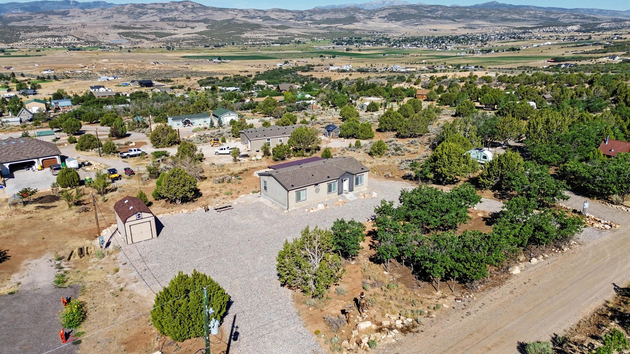 main property photo 32